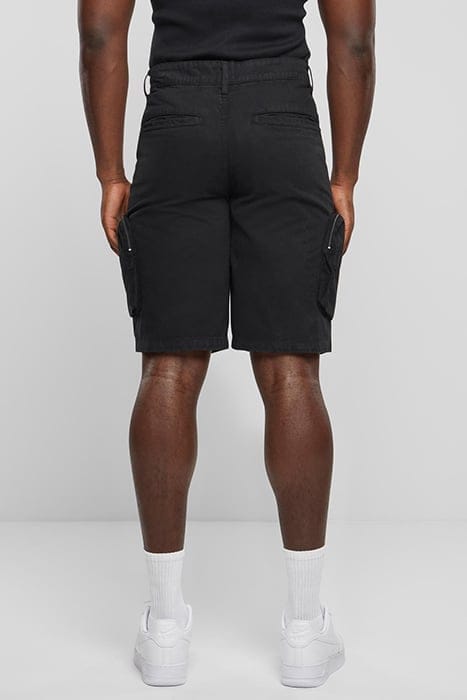 BAGGY CARGO SHORTS BLACK 2