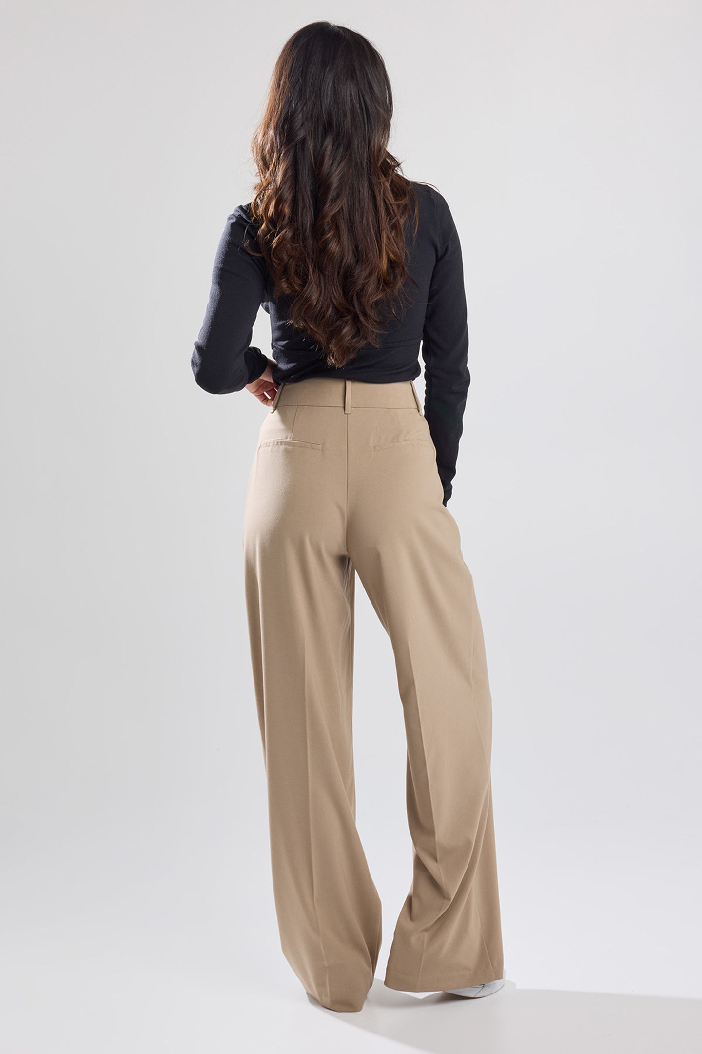PORSIA NEUTRAL 2