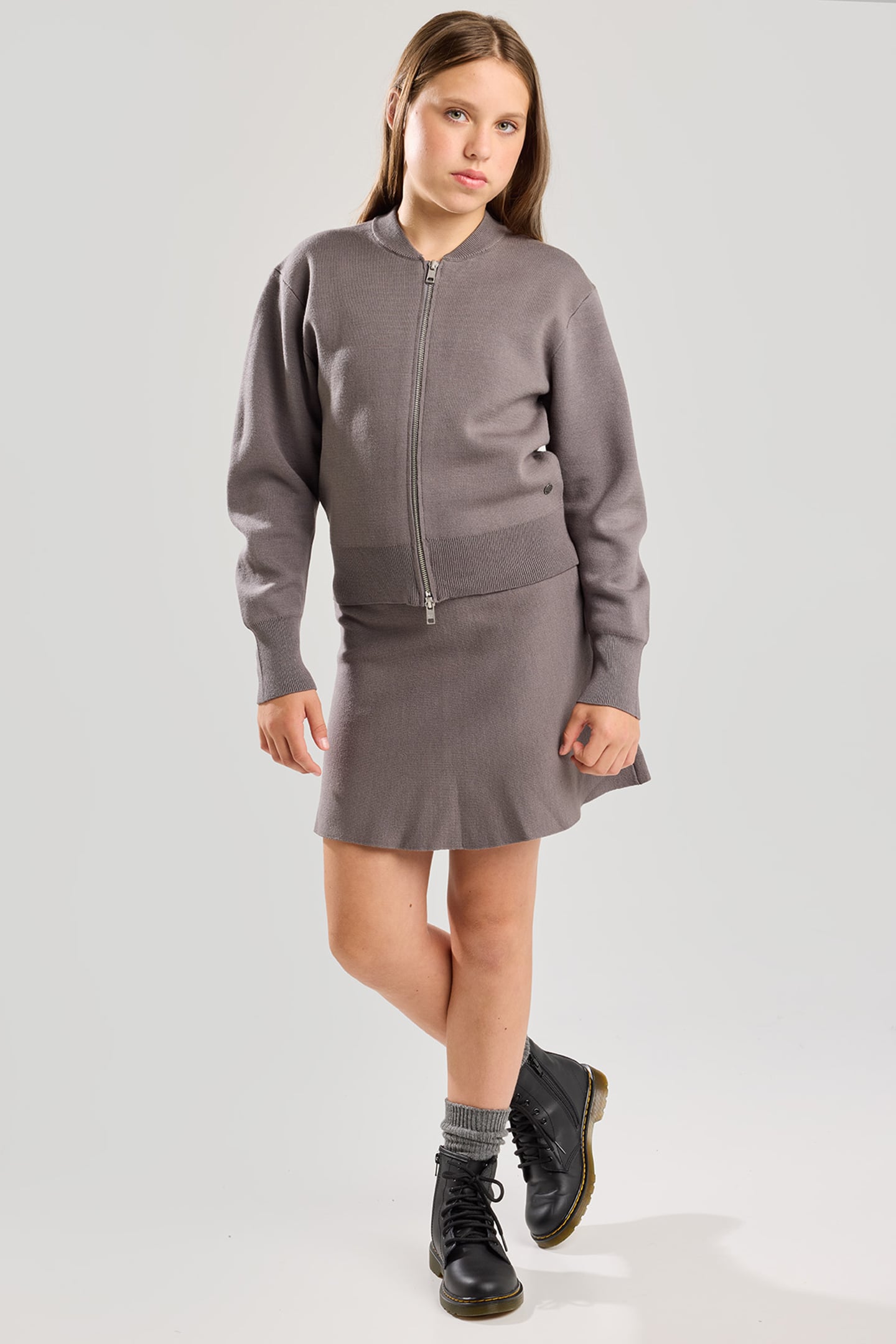 RANA JR GREY 1