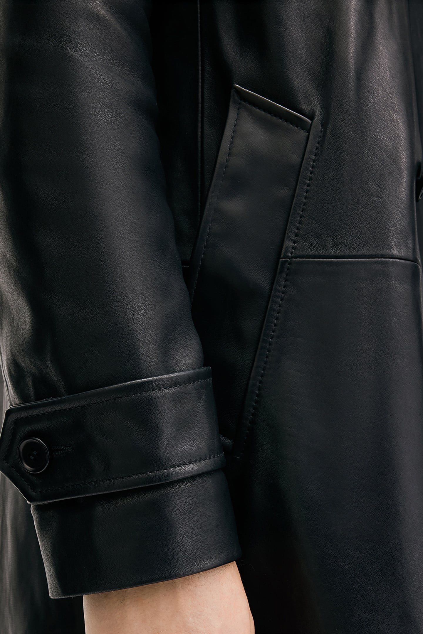 KESSLER COAT BLACK 10