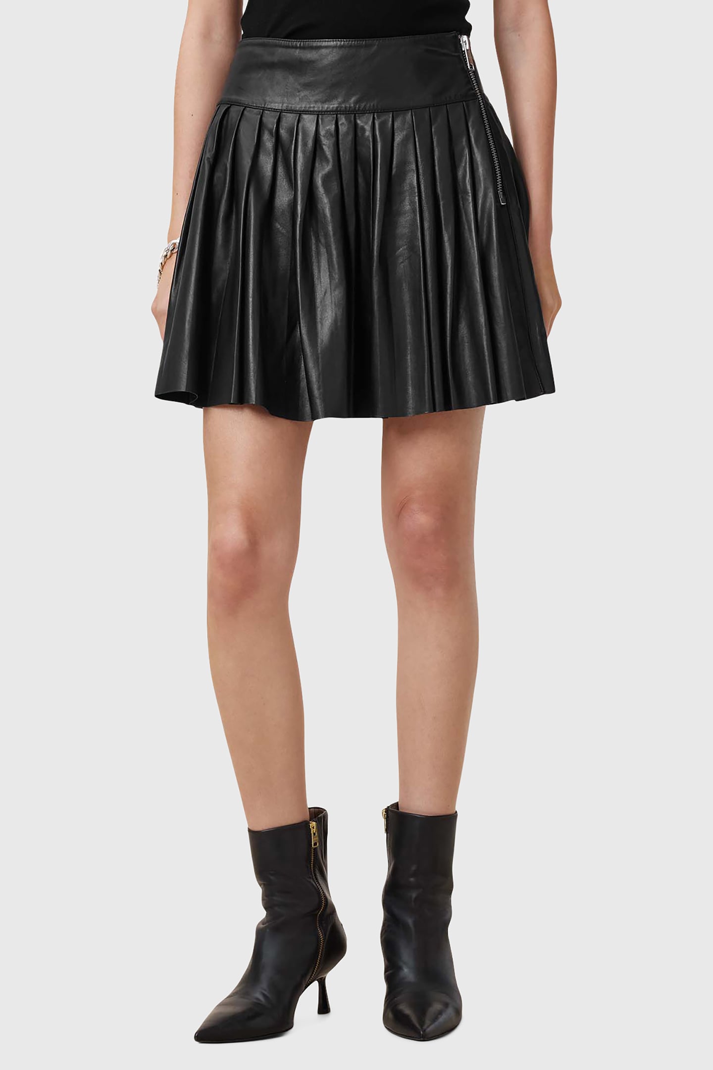 VENA LEA KILT BLACK 1