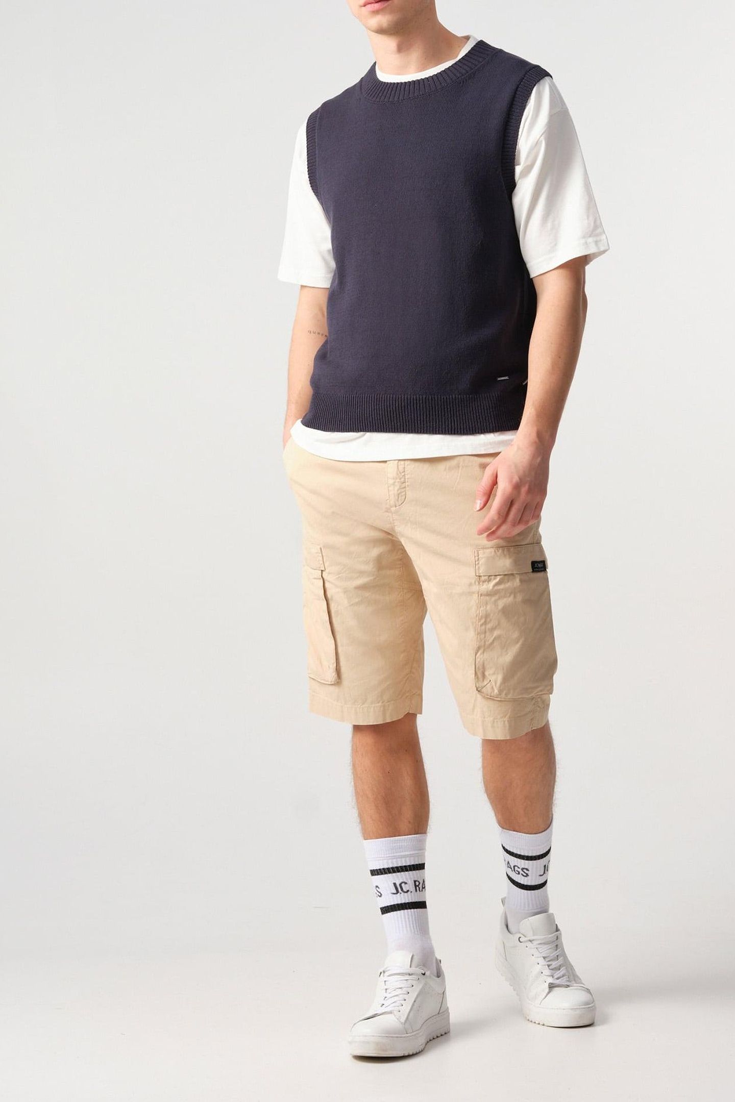 SHORT SAFARI 1