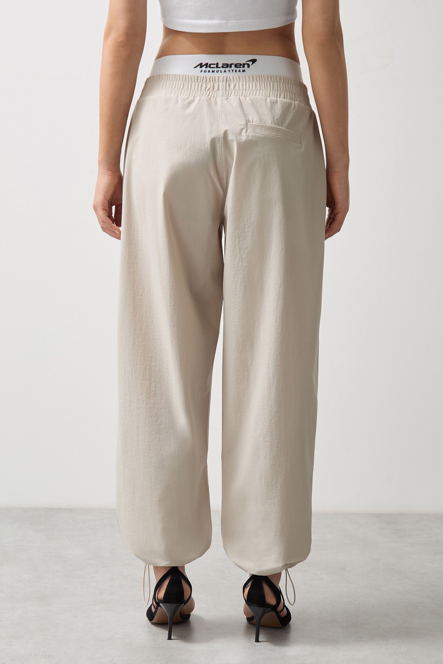 COLETTE TECHNICAL BOXER SHORT WAISTBAND TROUSER STONE 2
