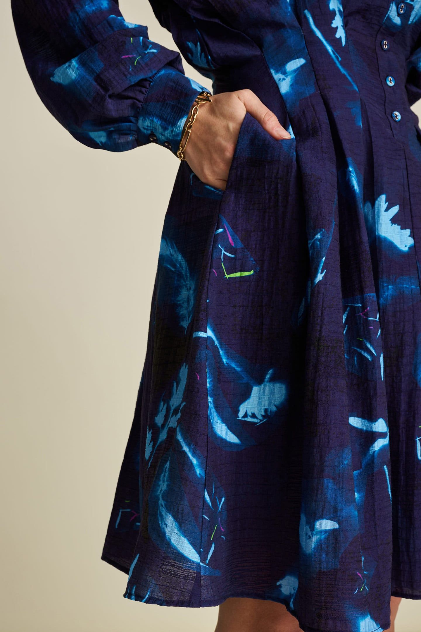 DRESS - FEATHERS AND FLORALS 7