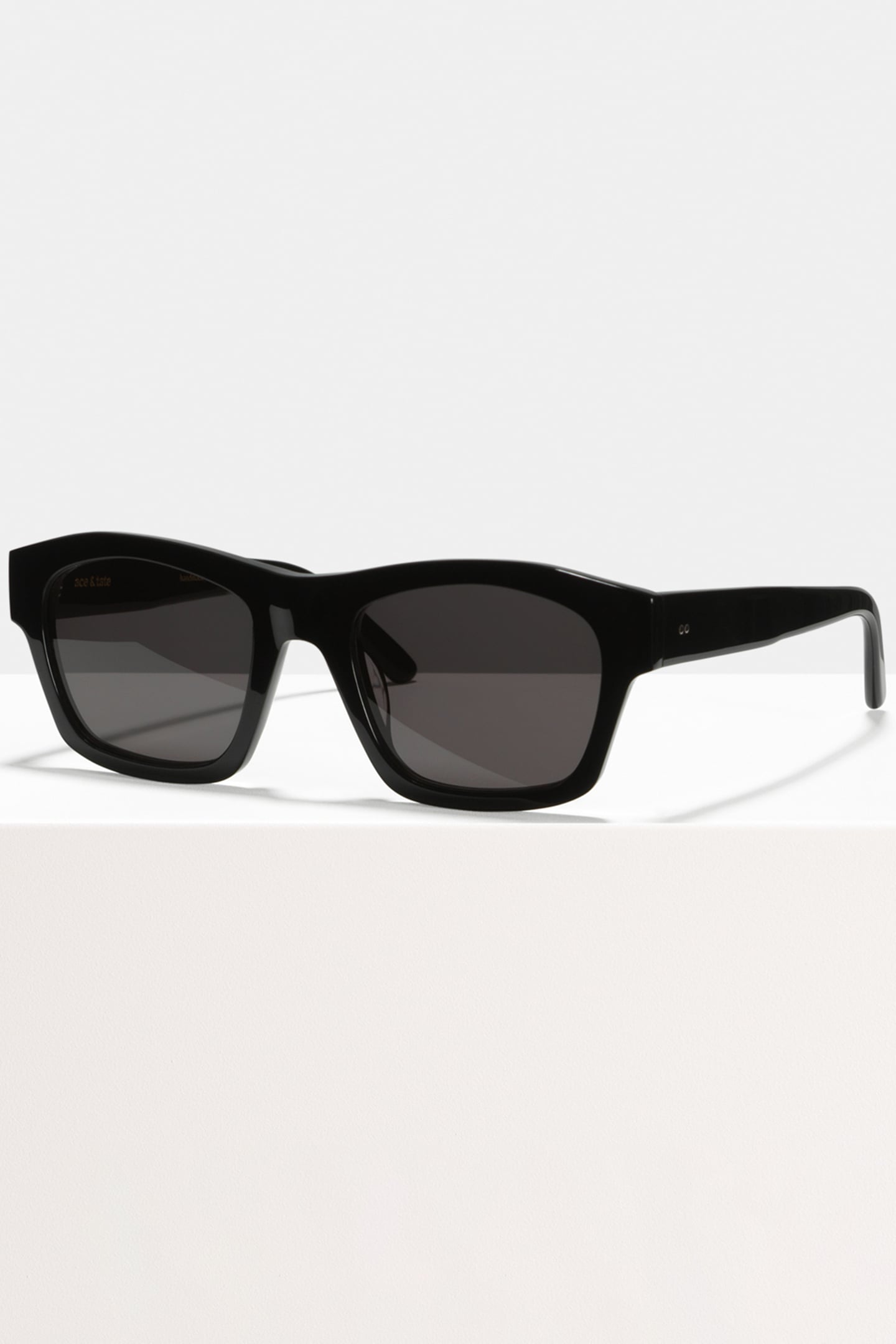 LEO BIO BLACK 2
