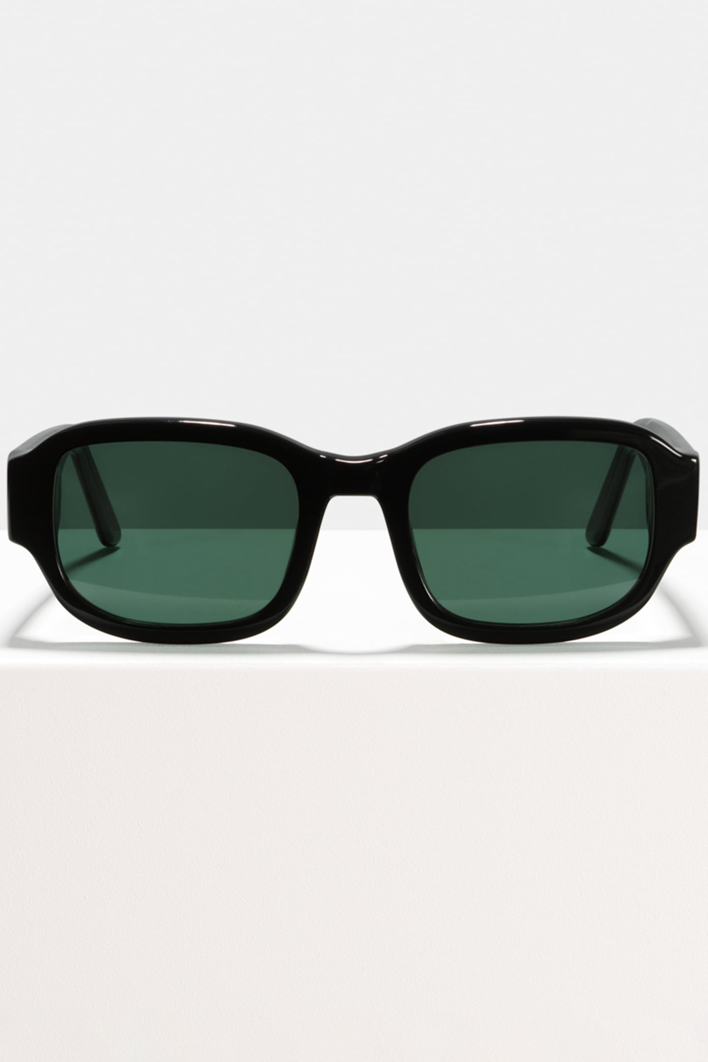 TOM BLACK 1