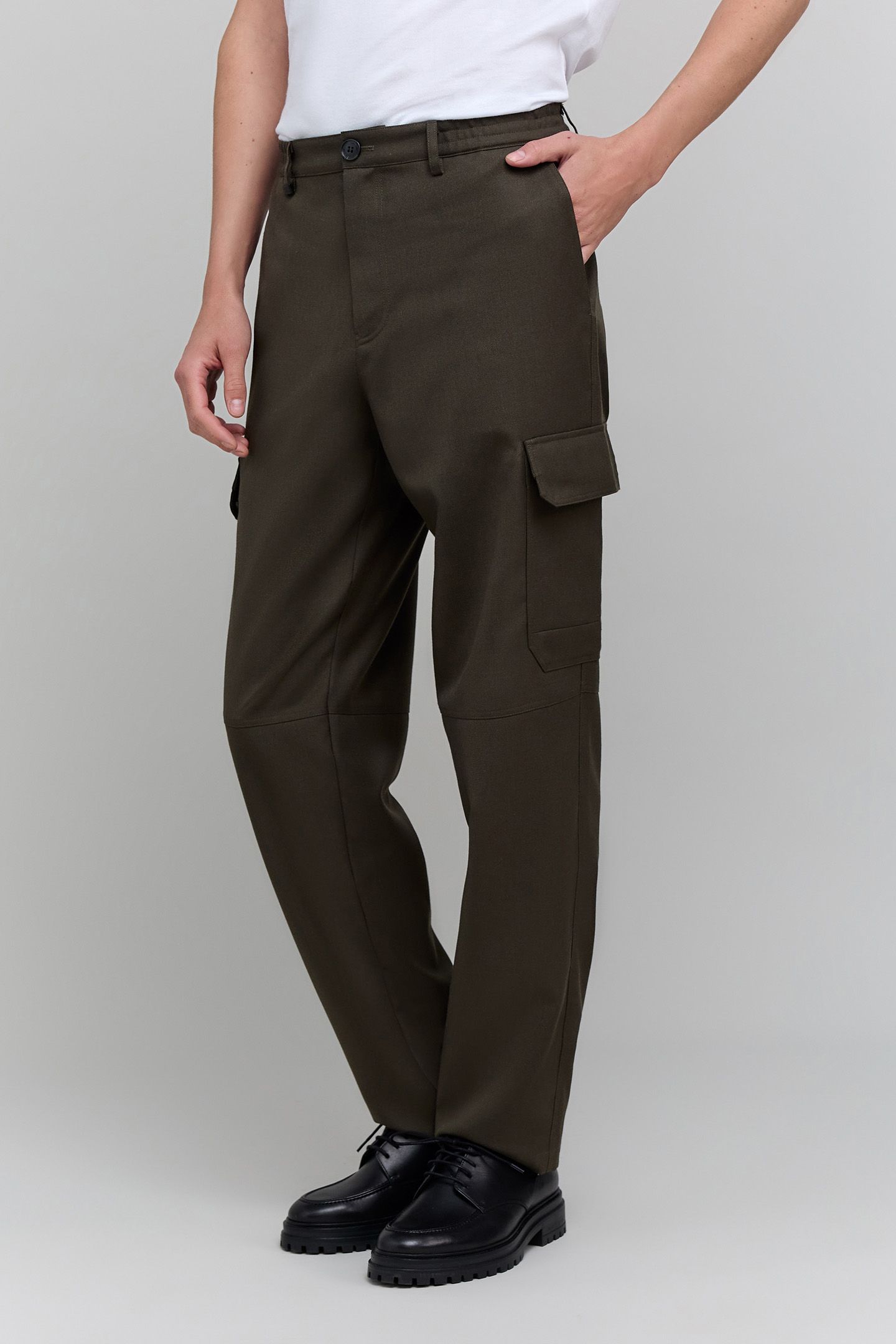 BATTLE DARK KHAKI TROUSERS 4