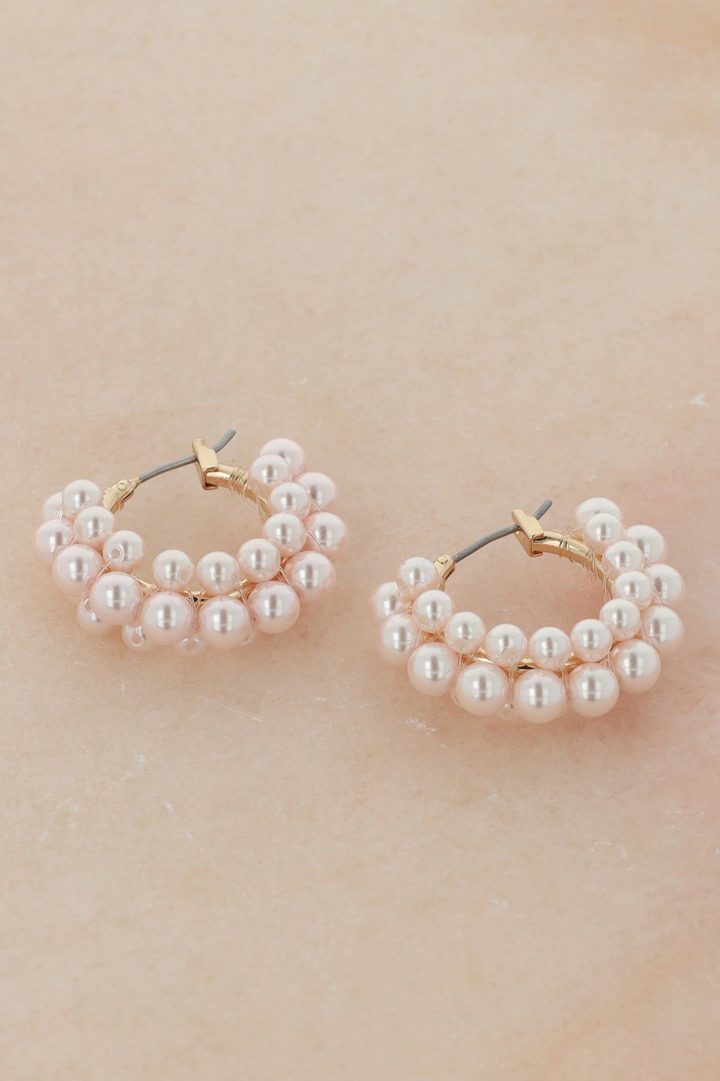 ESTATE MINI PEARL HOOPS PINK PINK 6