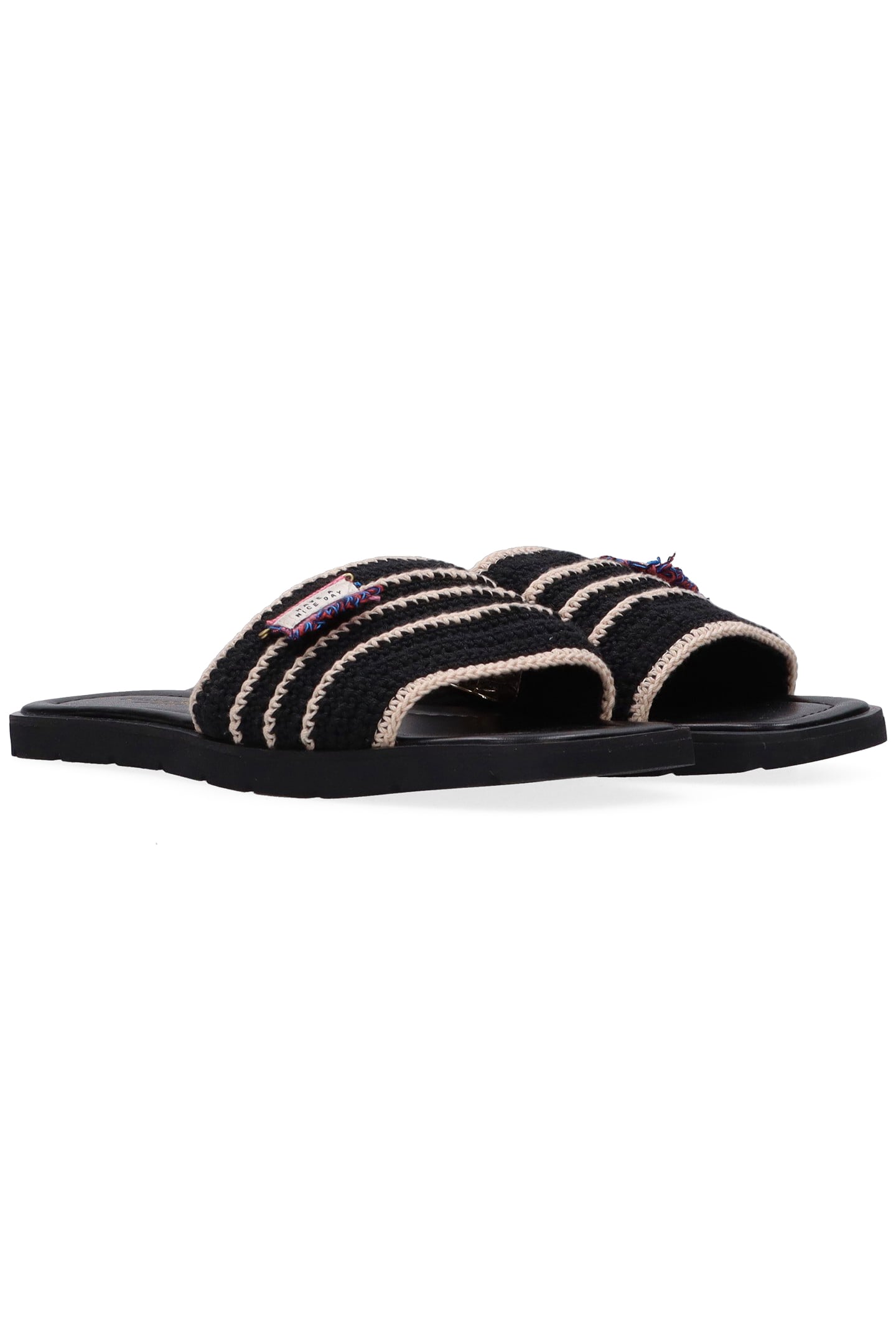 TILDA BLACK 3