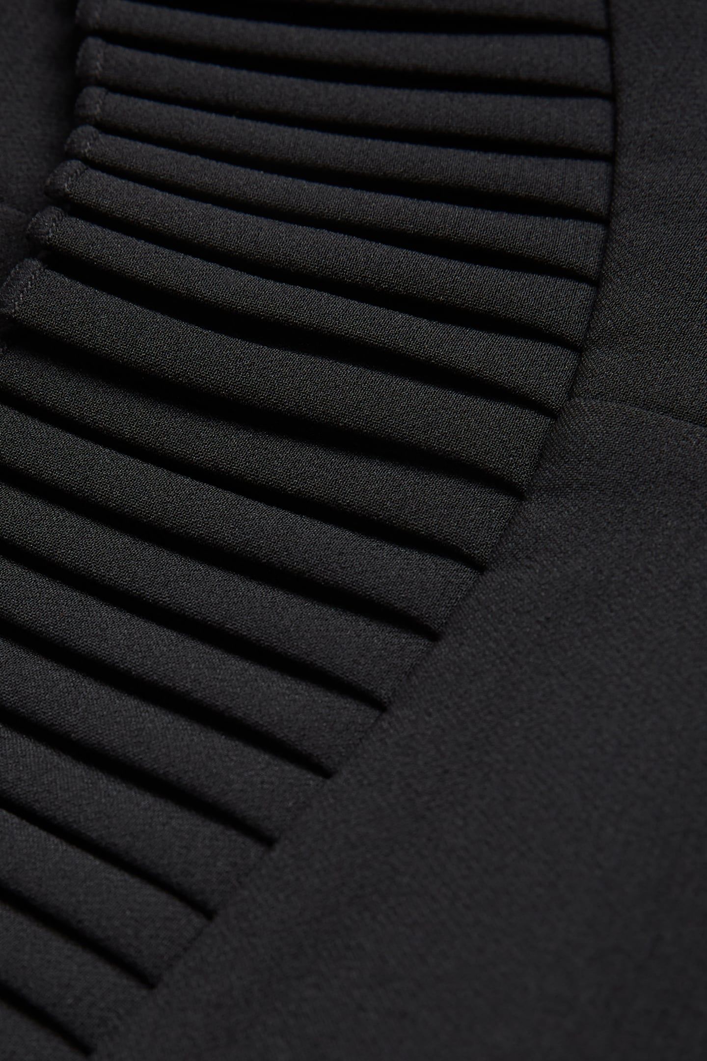 ROMANTIC CREPE SHORT BACKLESS DRESS WITH FRILLS BLACK 7