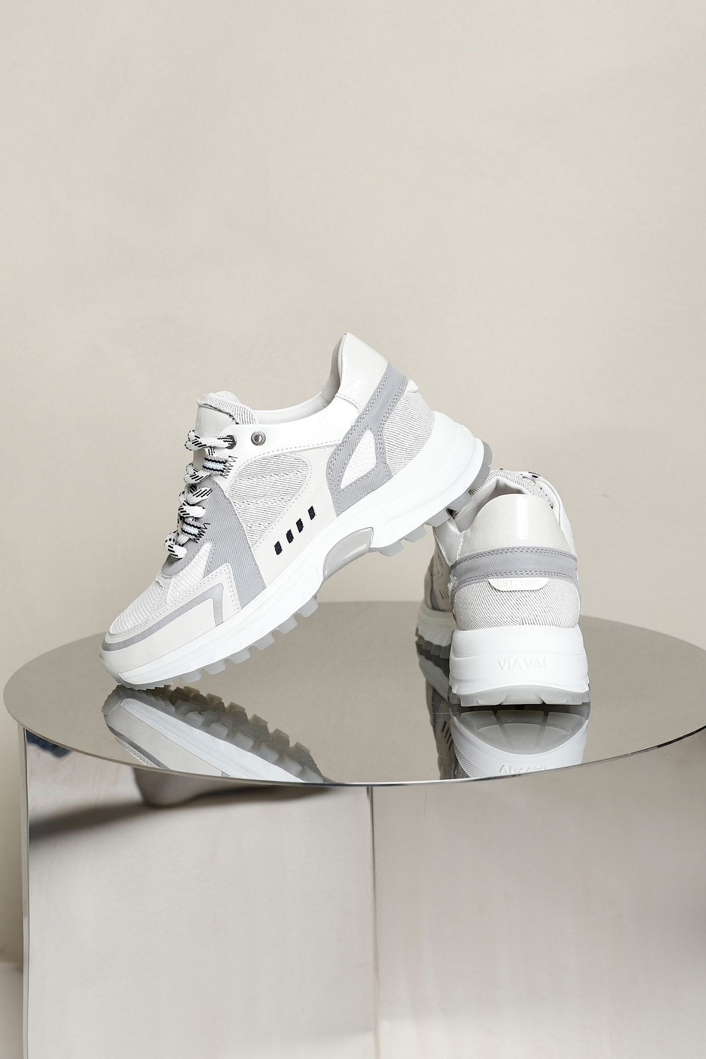 DANAE HALO SILVER 7