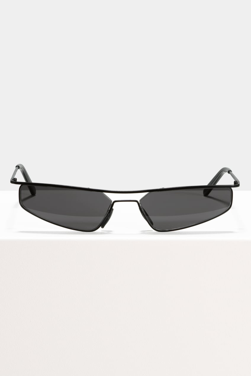 CMMN NEO MATTE BLACK 1