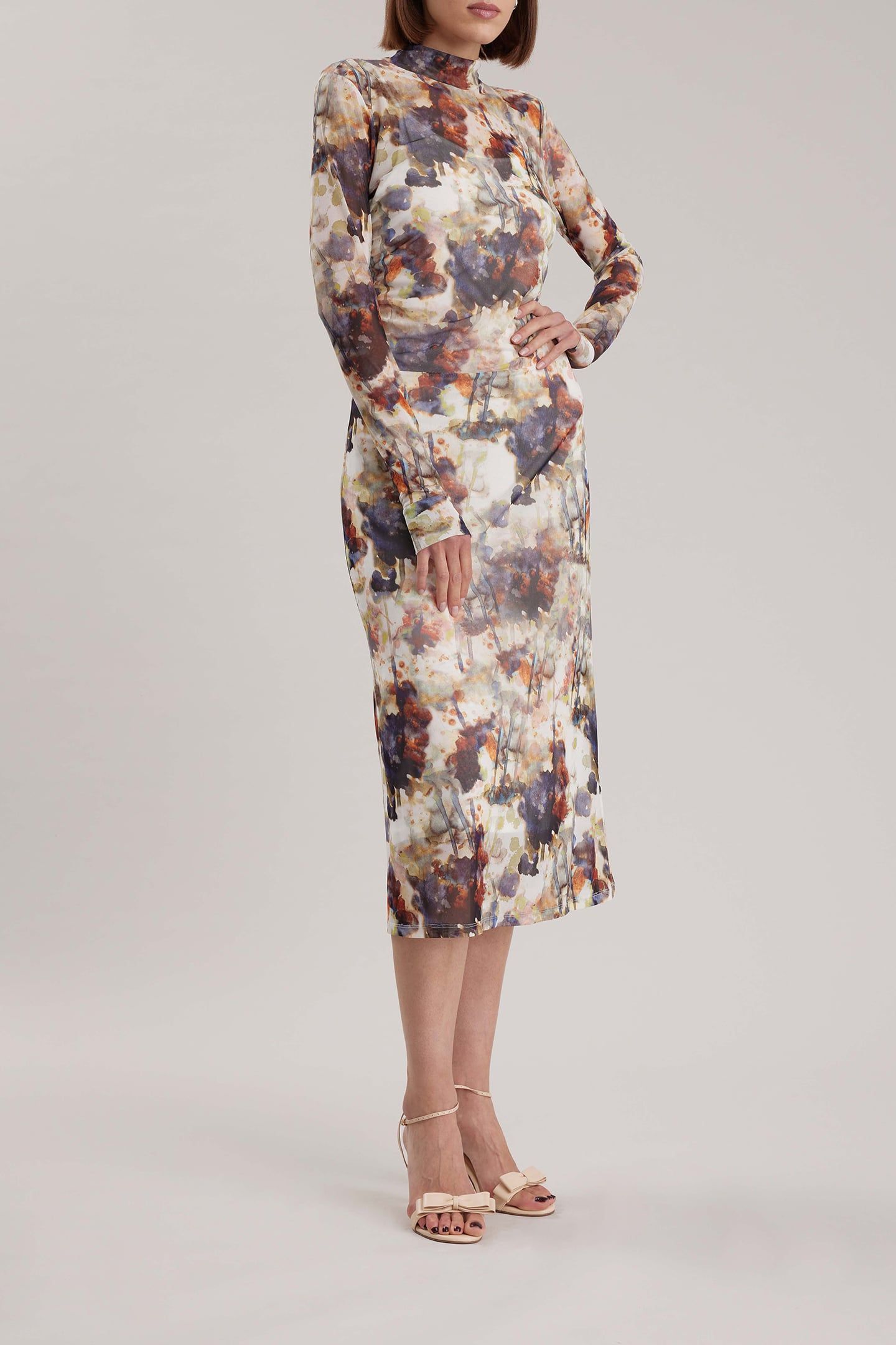 ELEA ROBE WHITE 4
