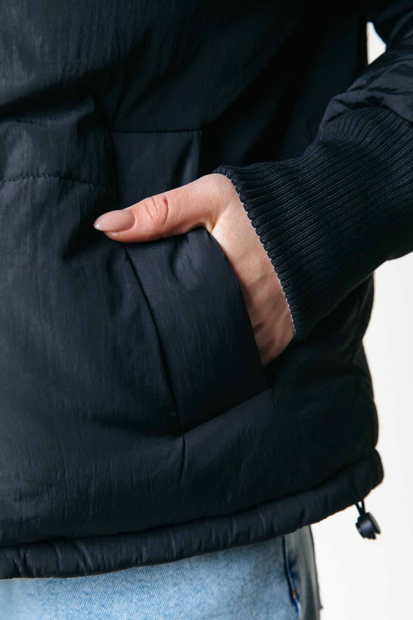 ISADO REVERSIBLE PUFFER JACKET BLACK 3