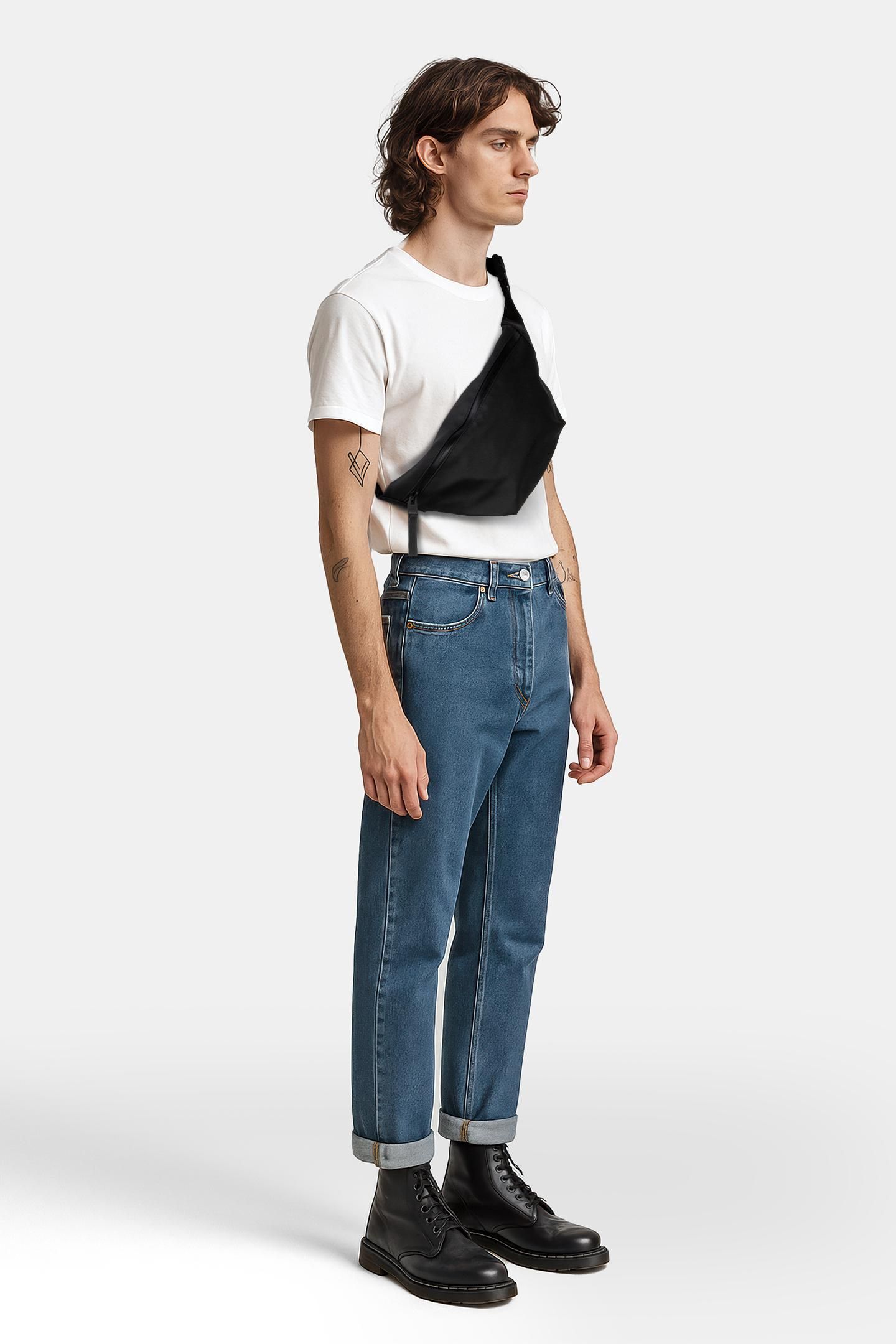 UNISEX BUM BAG BLACK 1