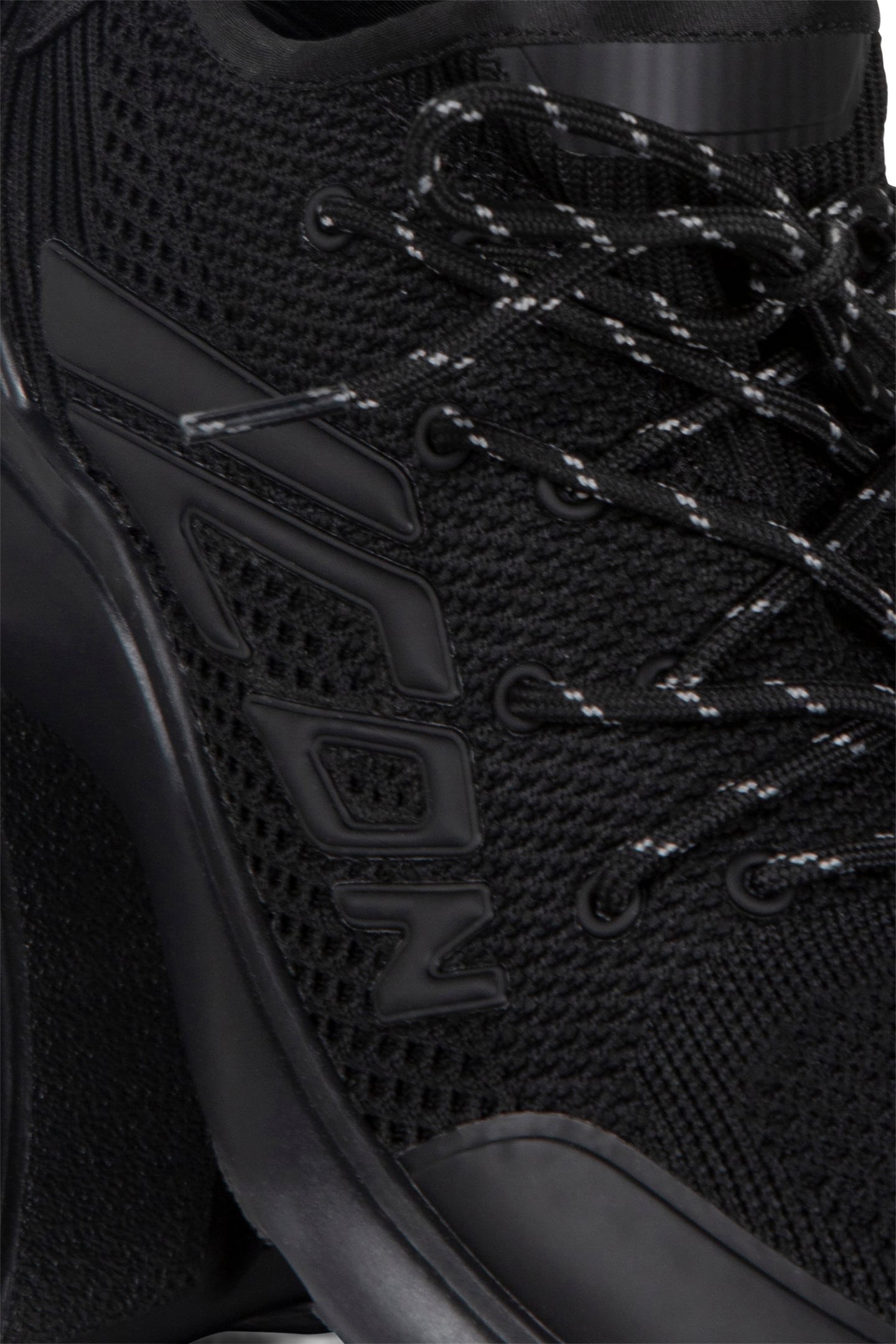 SNEAKERS BLACK 4