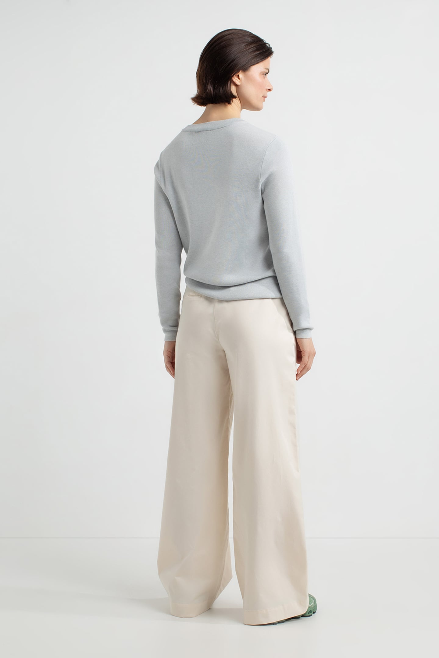ASTRID SWEATER LIGHT GREY 3