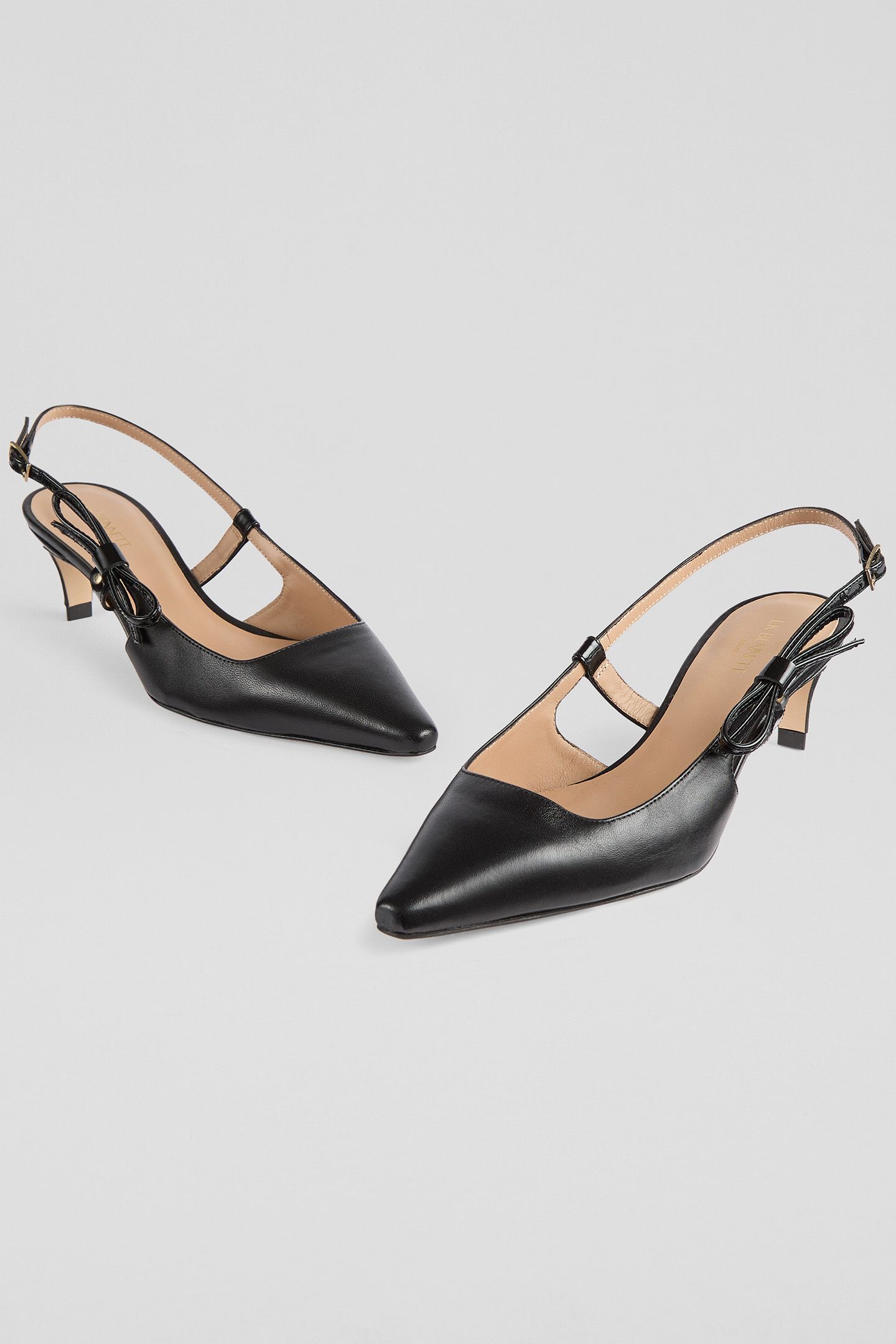 OC MARILYN STUD MINI BOW BLACK 2