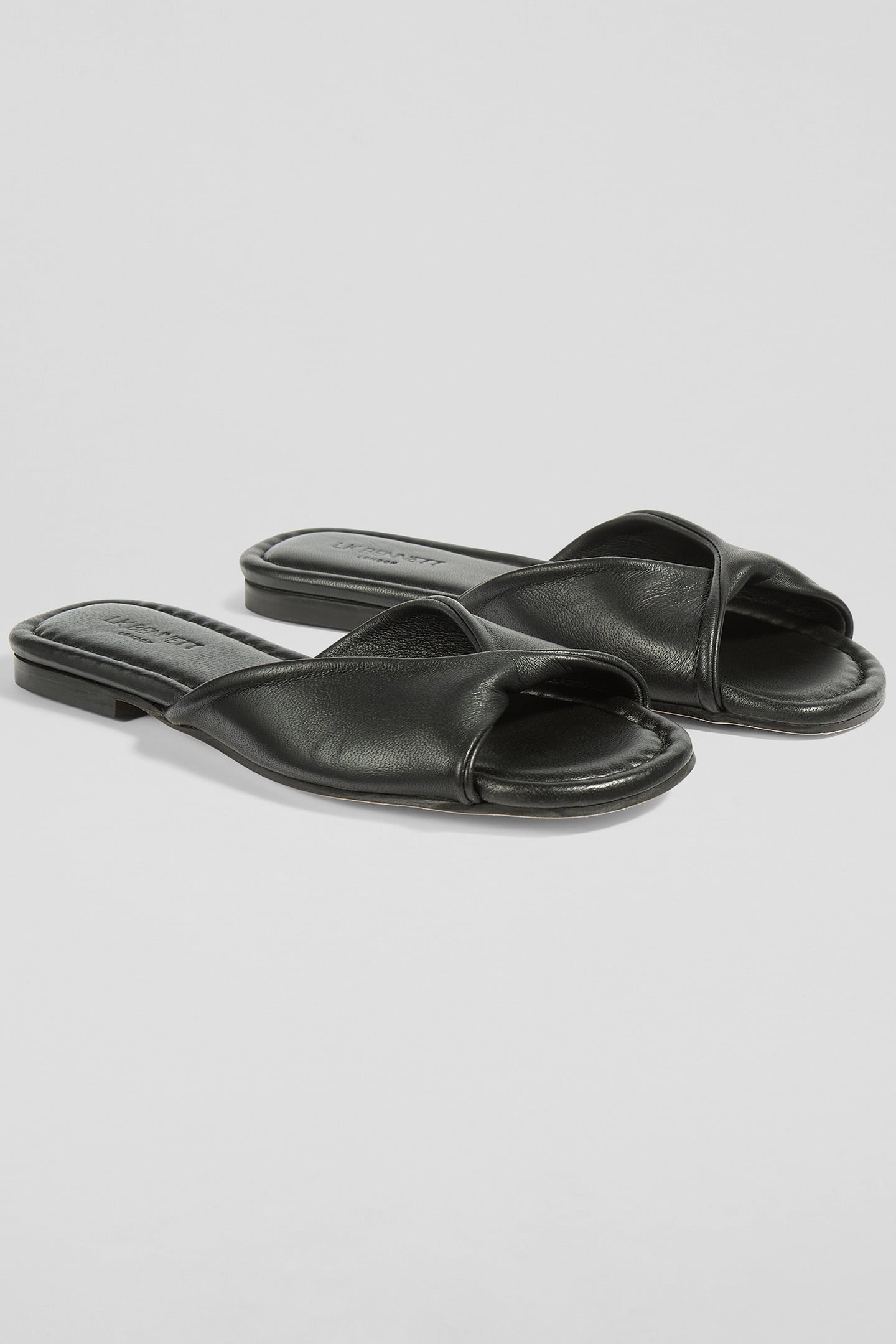 FLS CORA TWIST FRONT BLACK 2