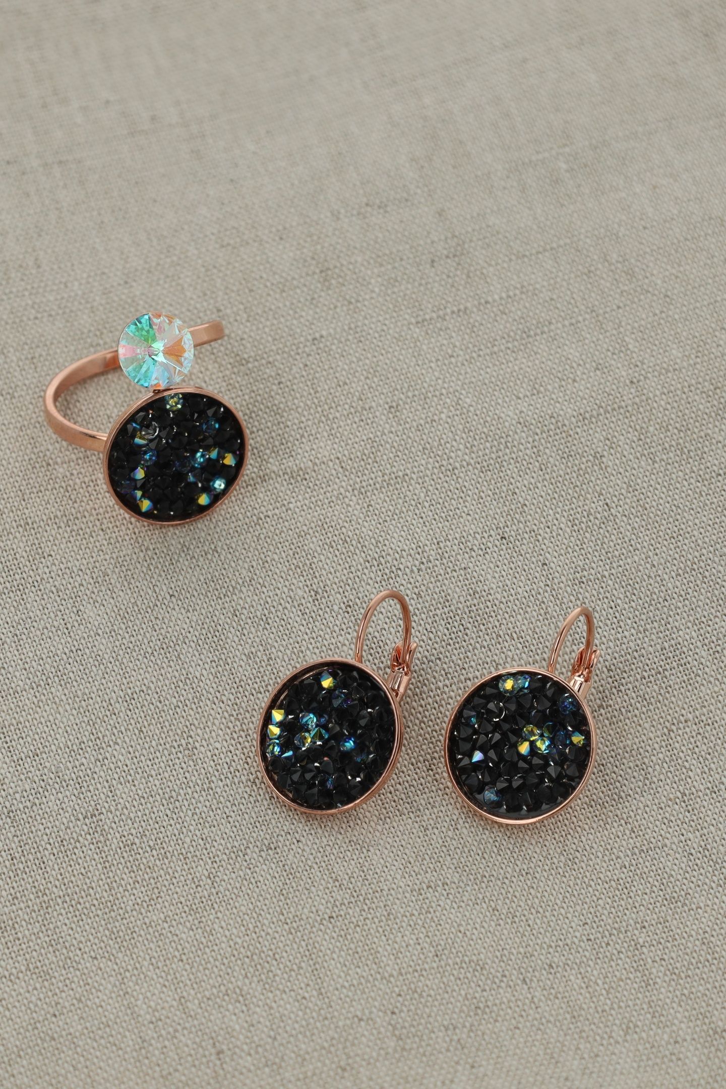 CLASSIC ROCKS EARRINGS BLACK 5