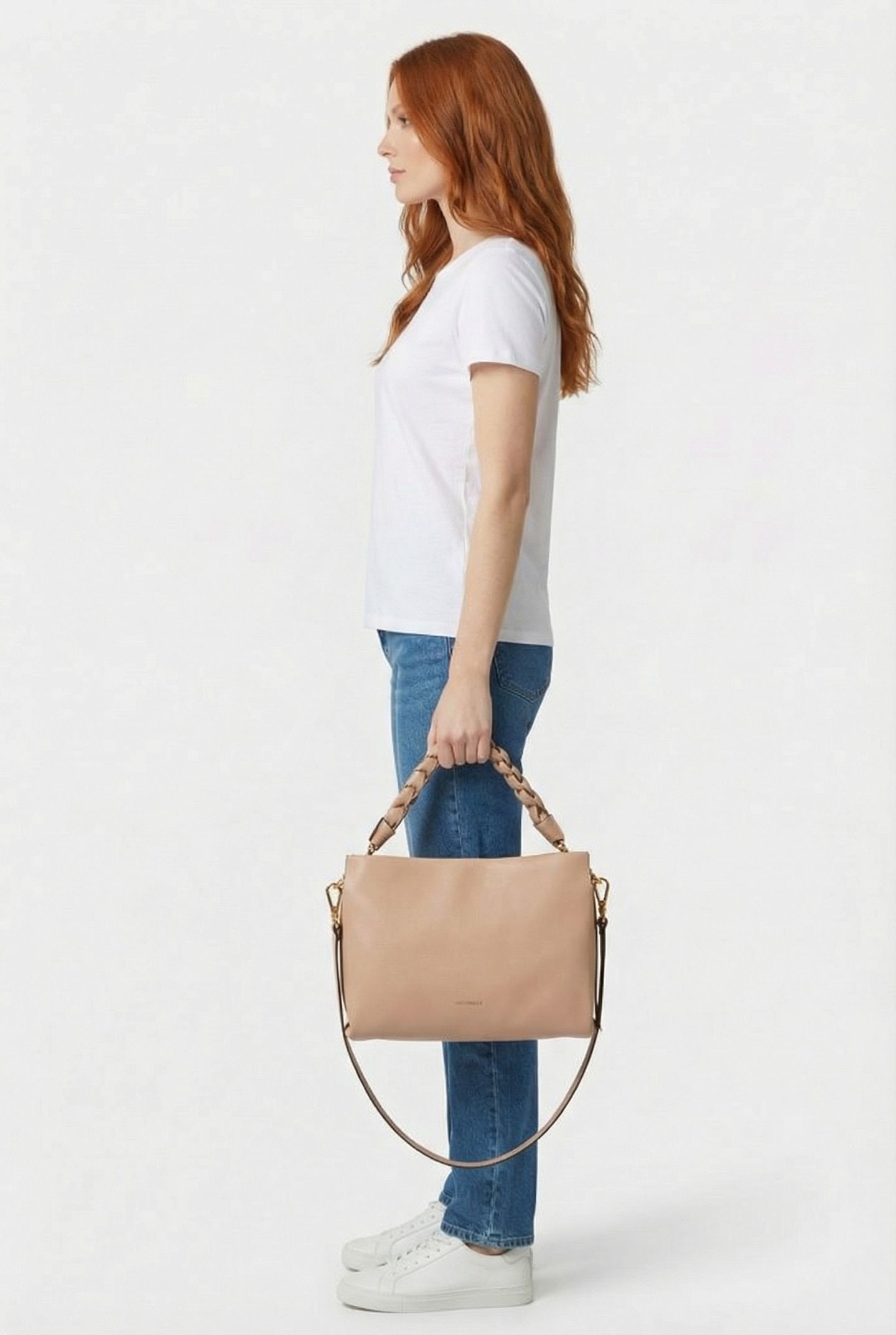 HANDBAG IN LEATHER 2