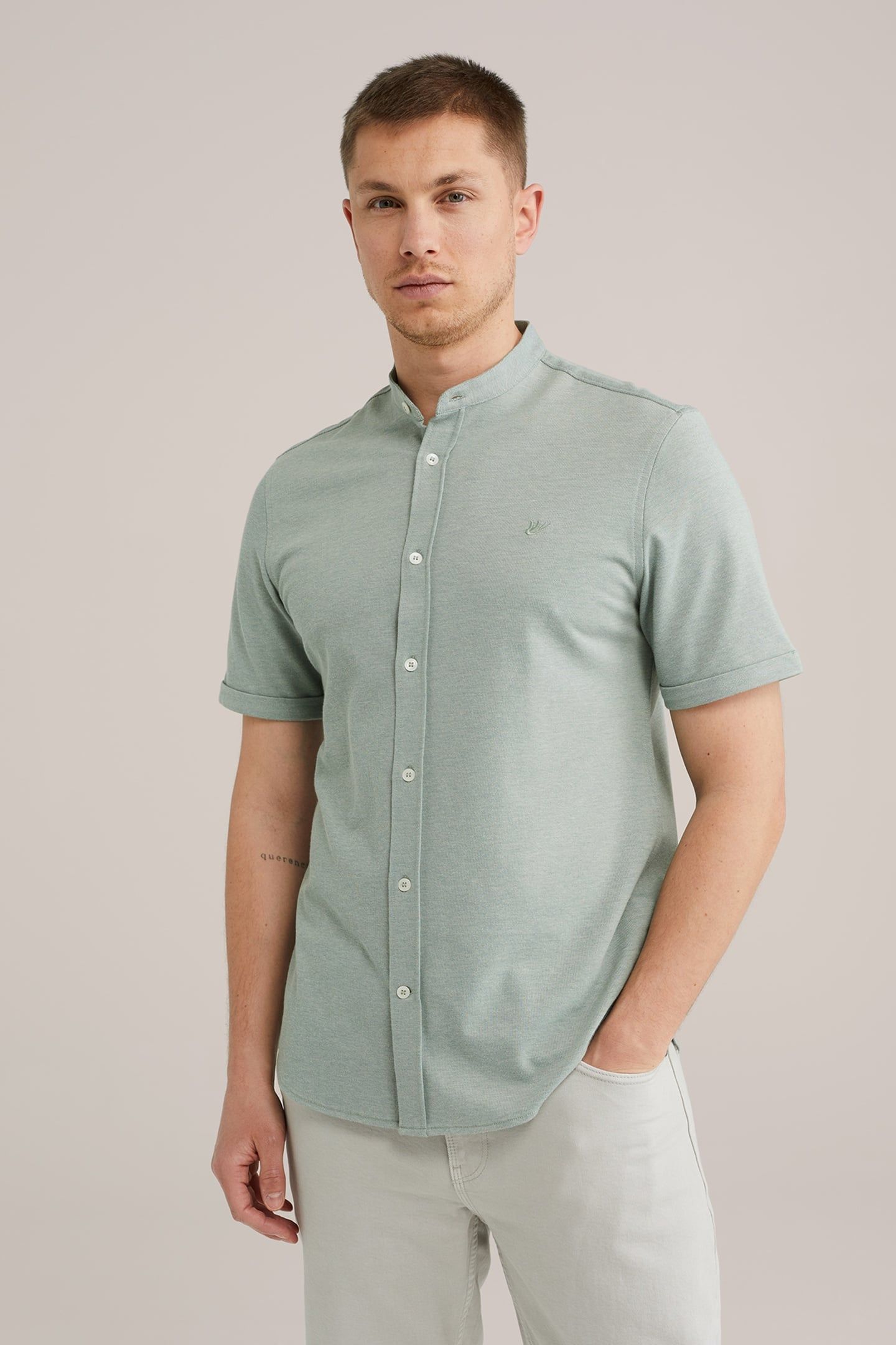 SHIRT LIGHT GREEN 10