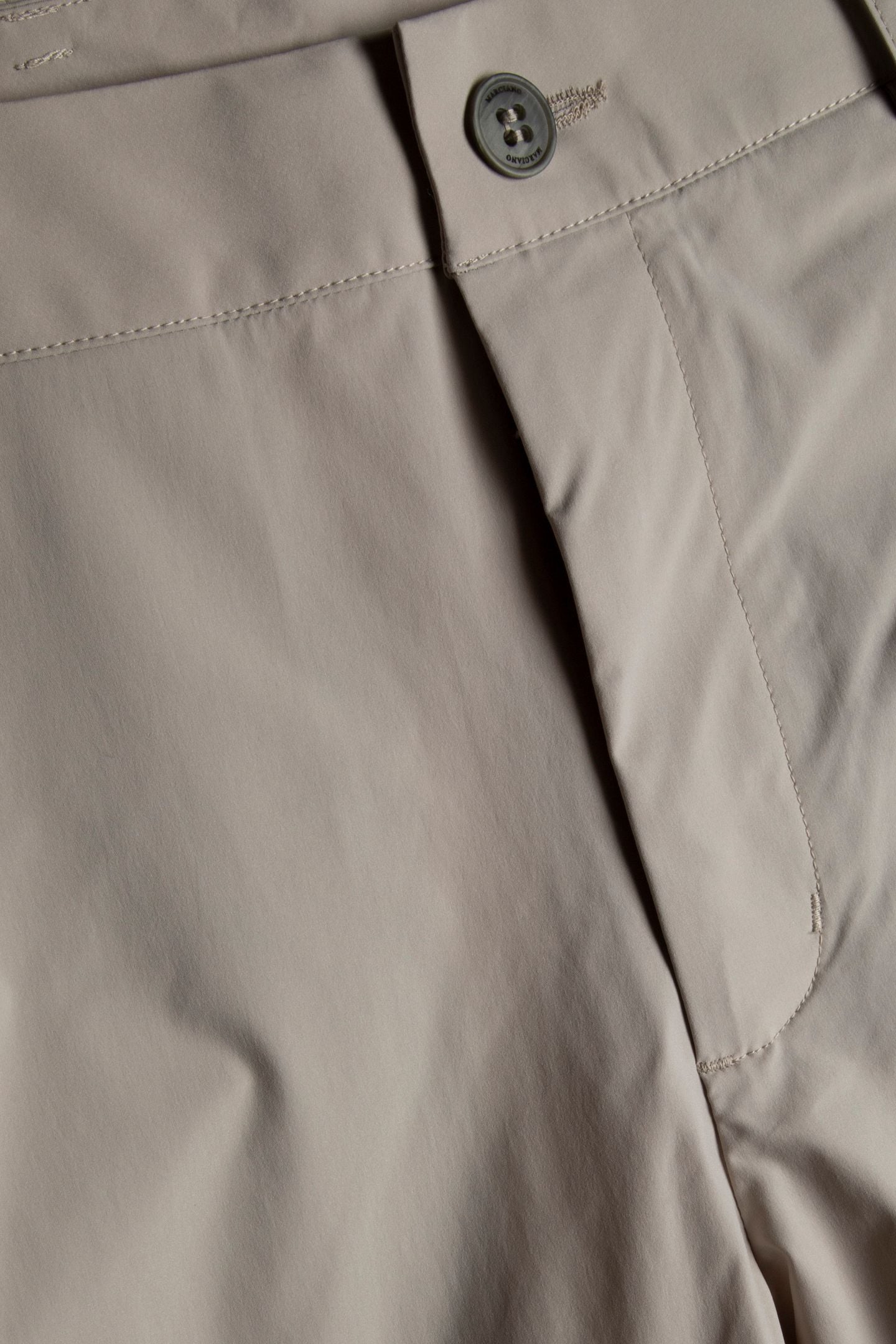 MARCIANO BY GUESS FP PACKABLE CHINO HAZEL WOOD 4