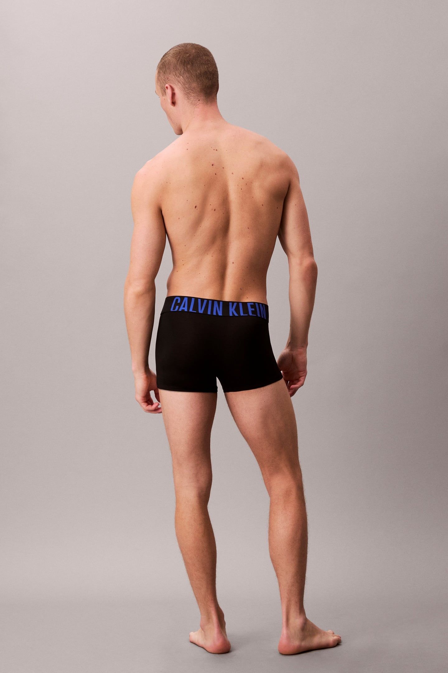 LOW RISE TRUNK 3-PACK BLACK BODIES WHITE/ROYALTY/TURBU 6