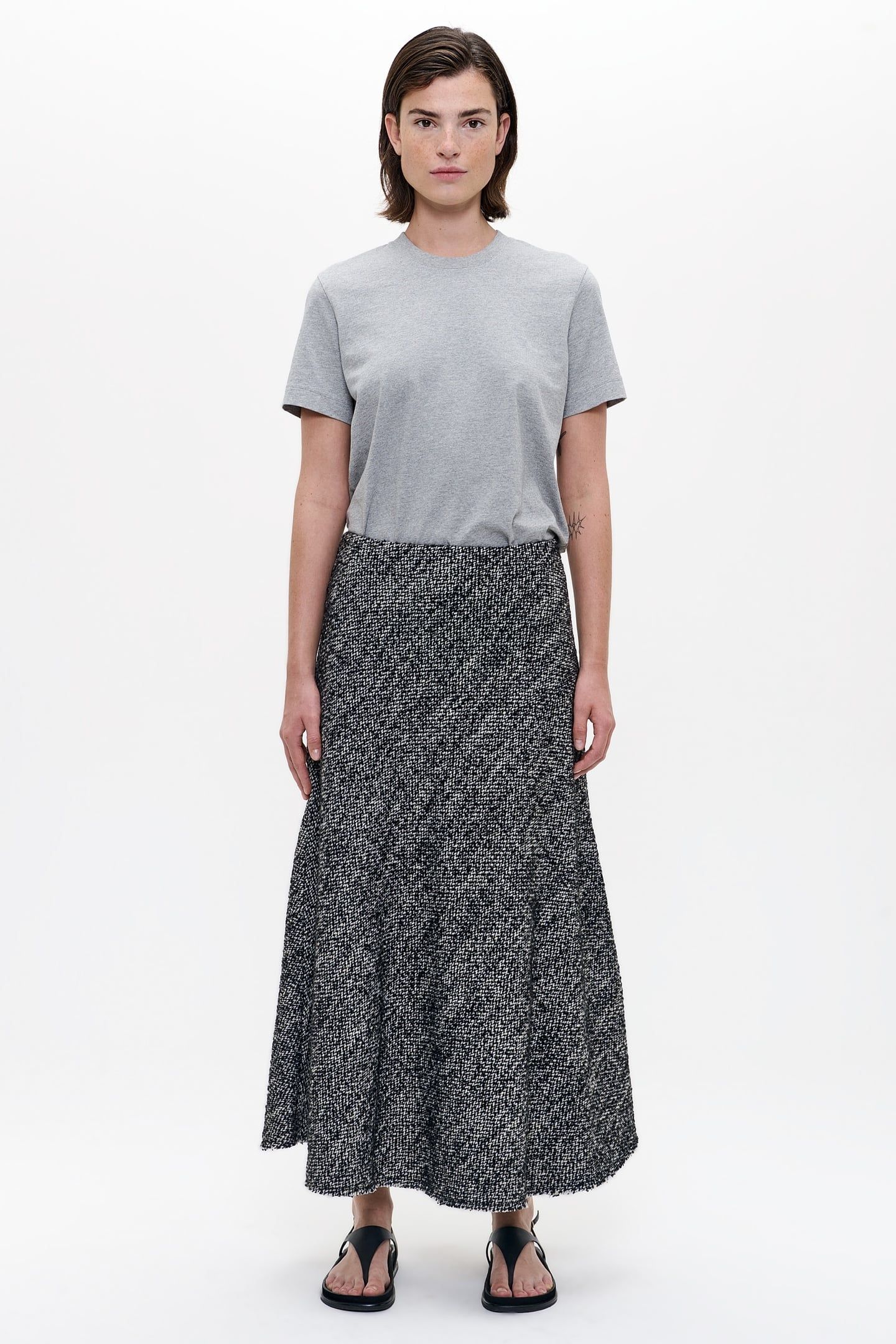 TWEED SKIRT BLACK 2
