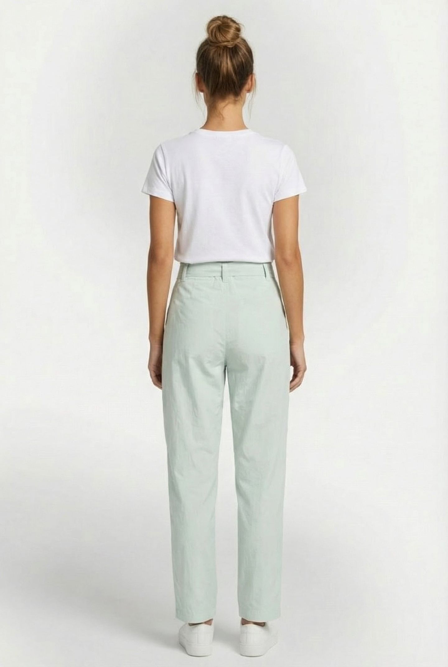 LAARS LIGHT GREEN 2