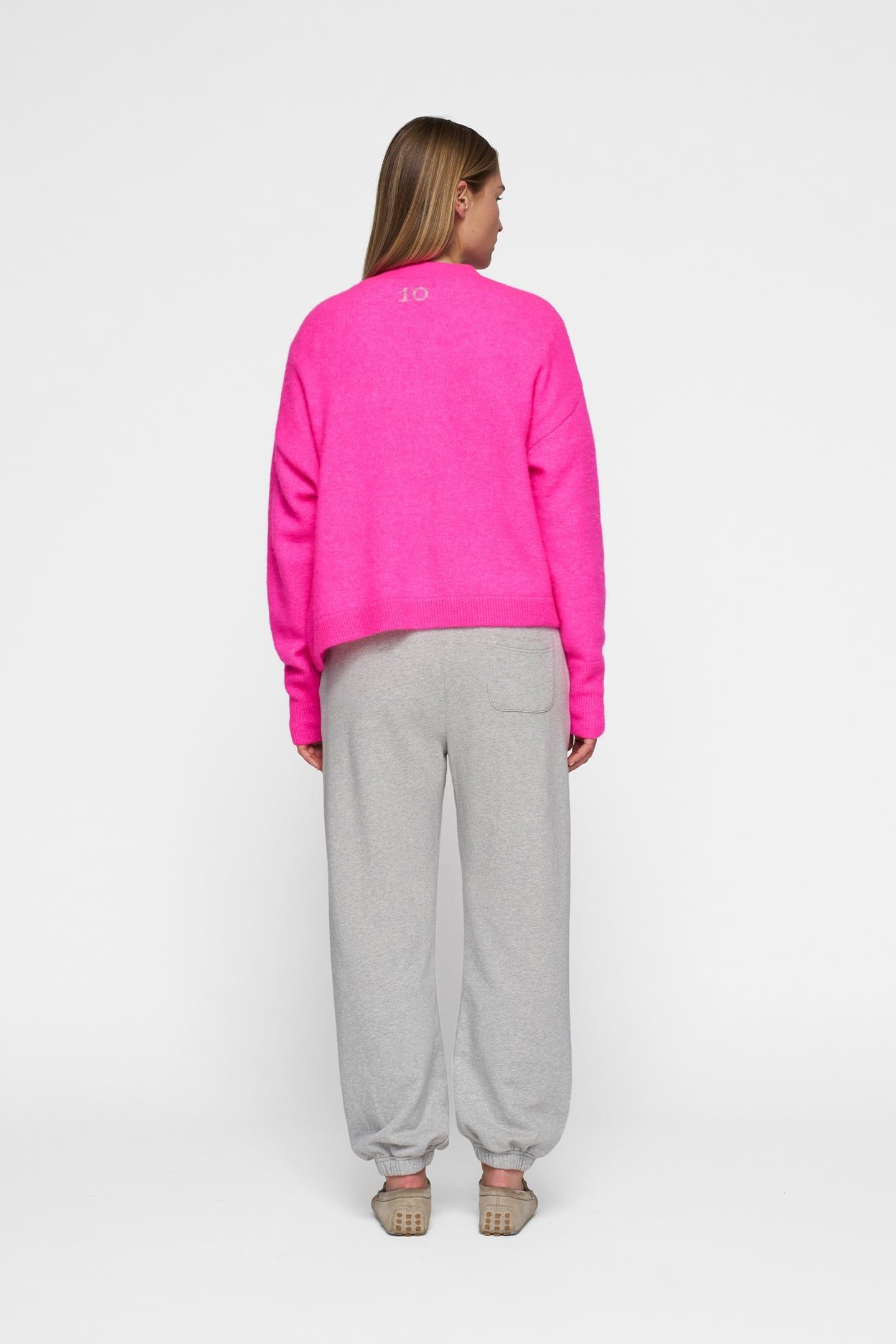 V-NECK KNIT SWEATER NEON PINK 2