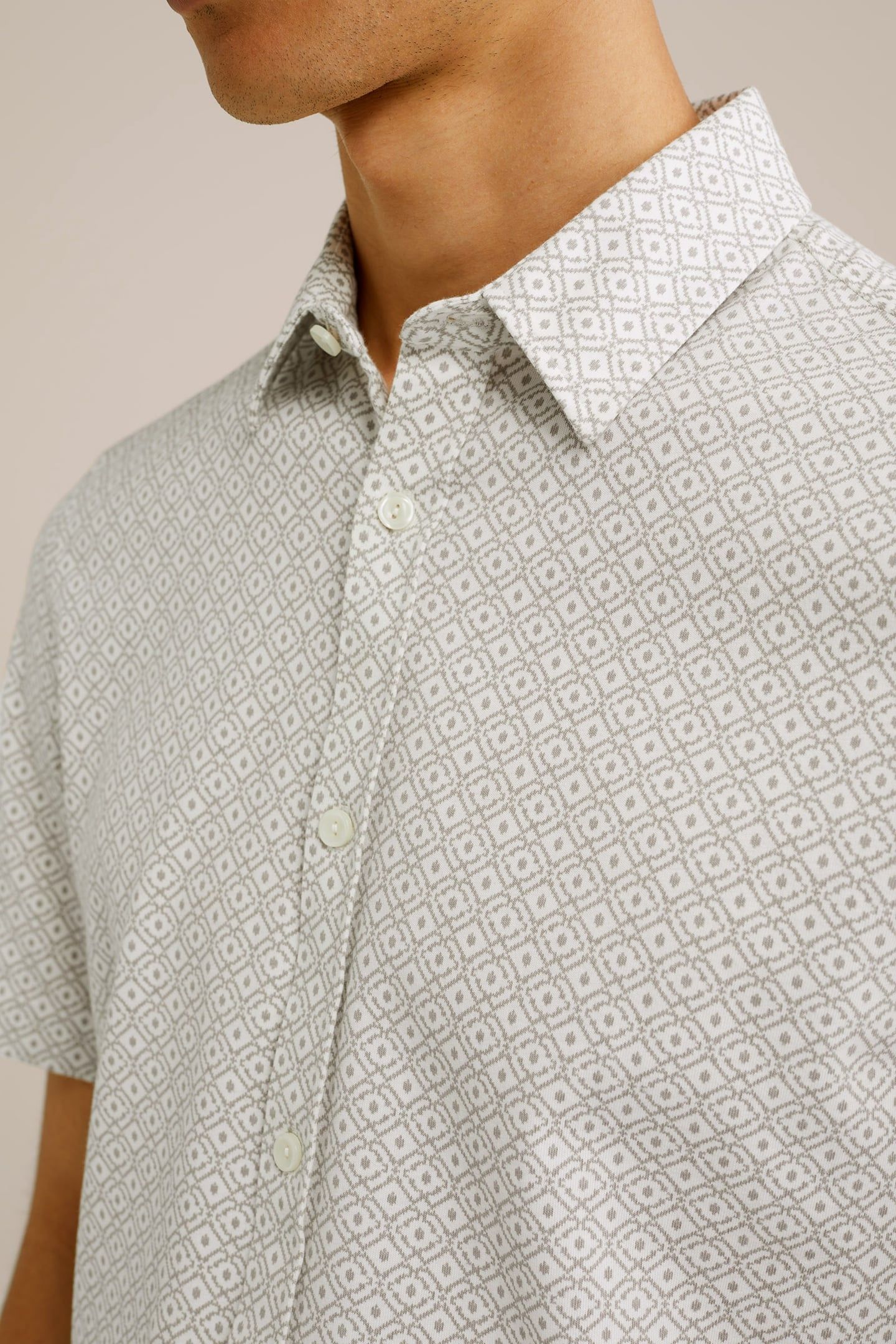 SHIRT LIGHT GREY 7