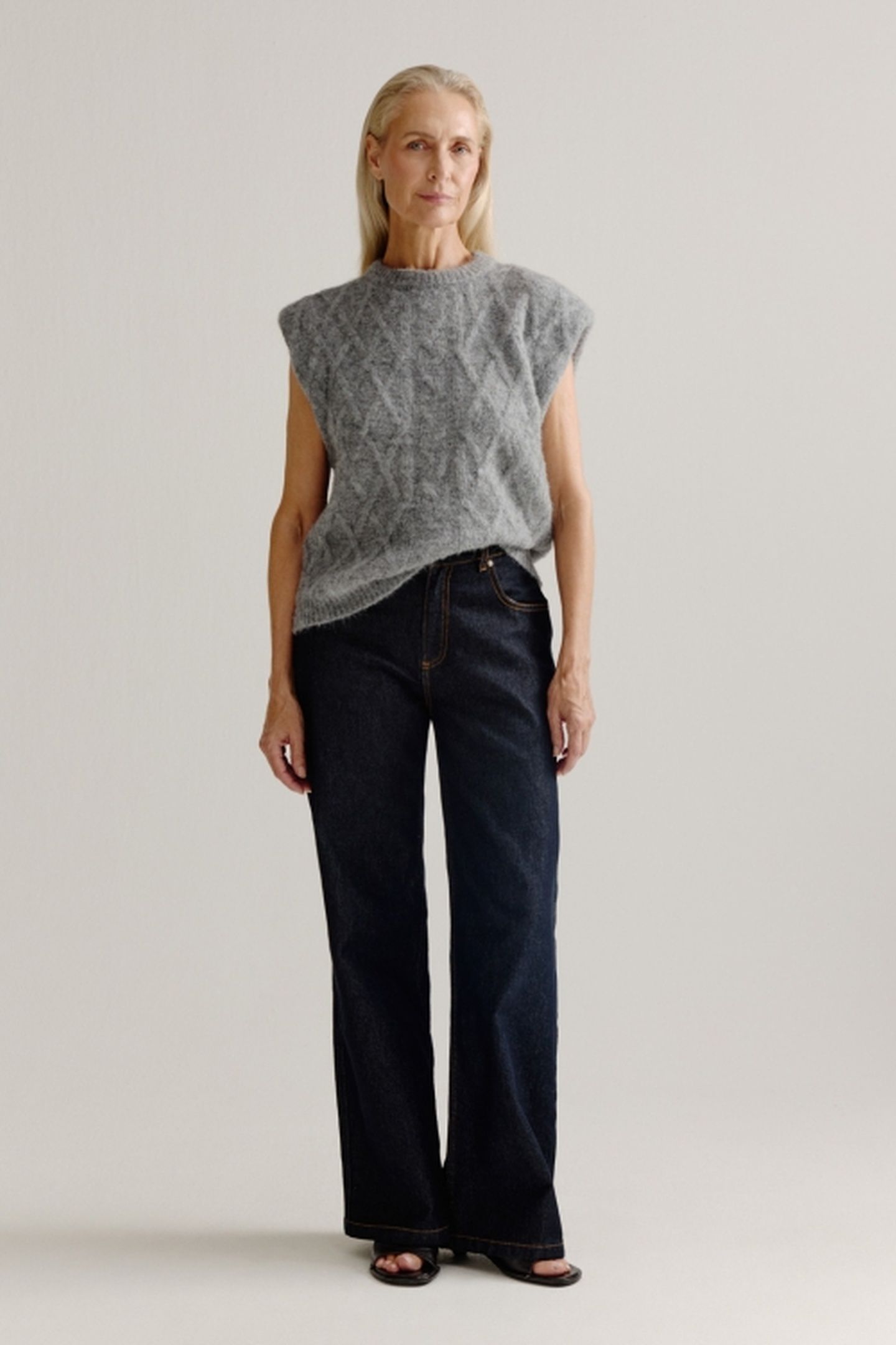 LONNE SPENCER GREY 2