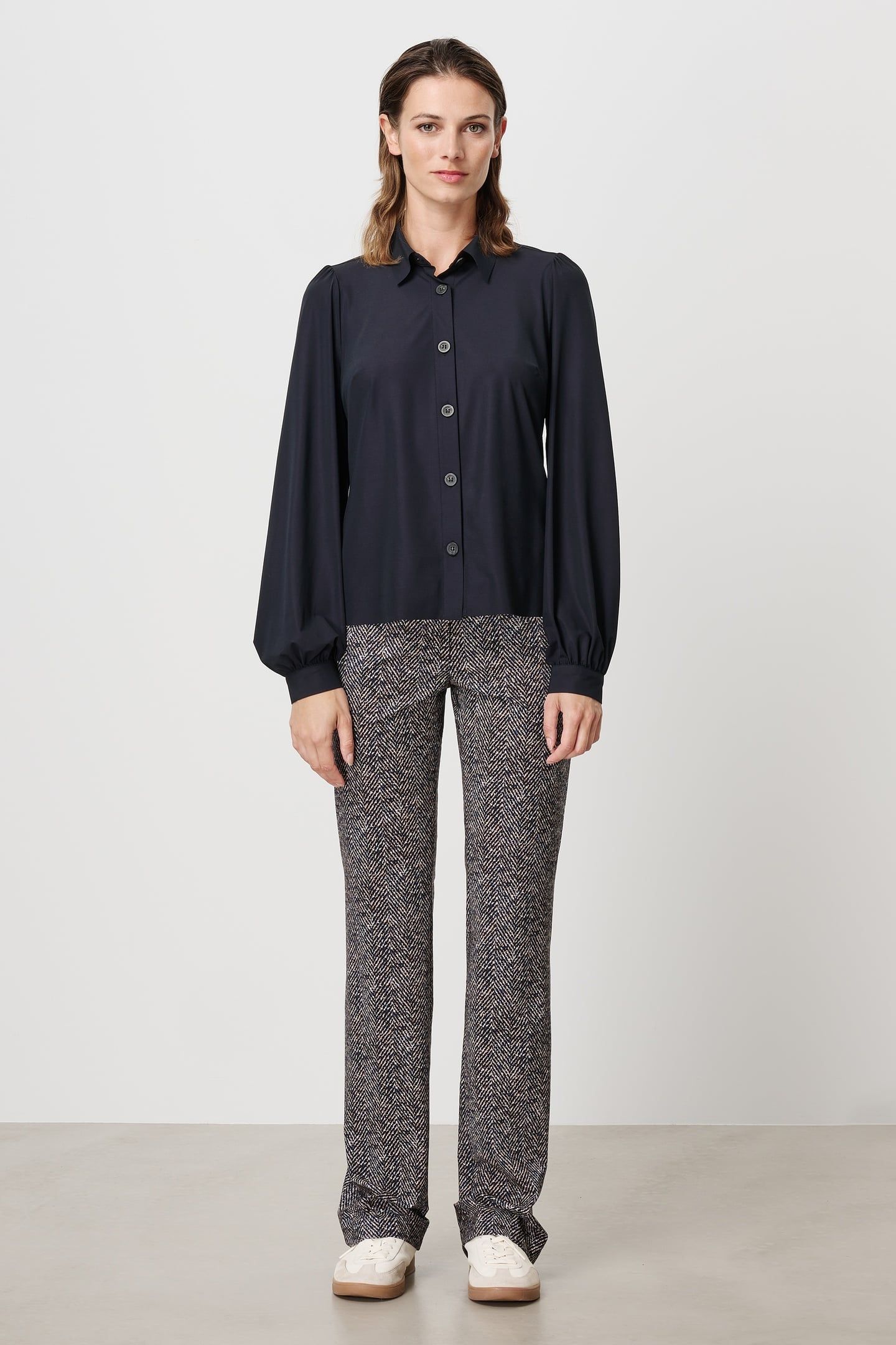 AROSA SHIRT BLACK 2