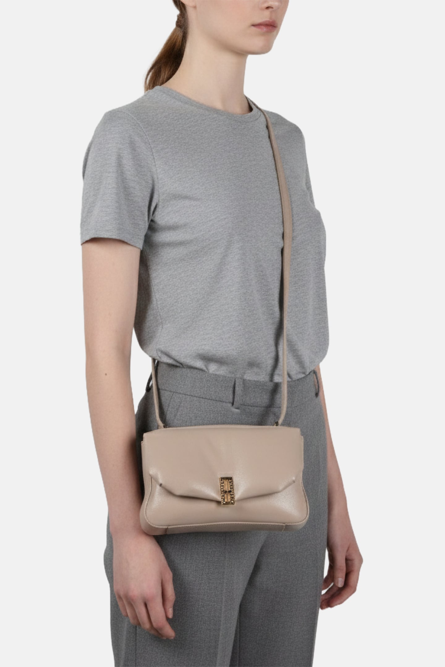 MARCIANO BY GUESS ALIZEE CON CROSS ALMOND MILK 1