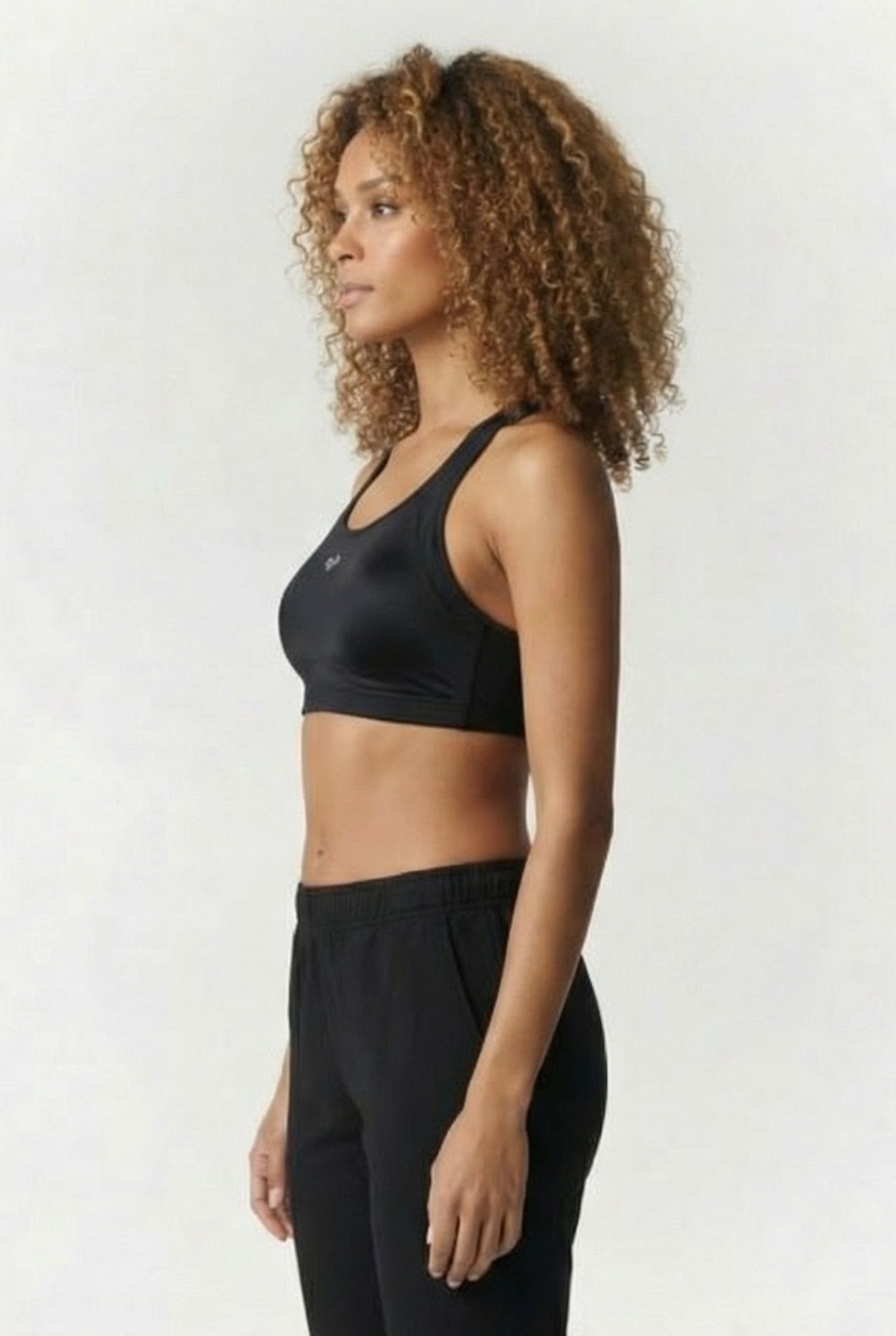LAURETAS BLACK 3