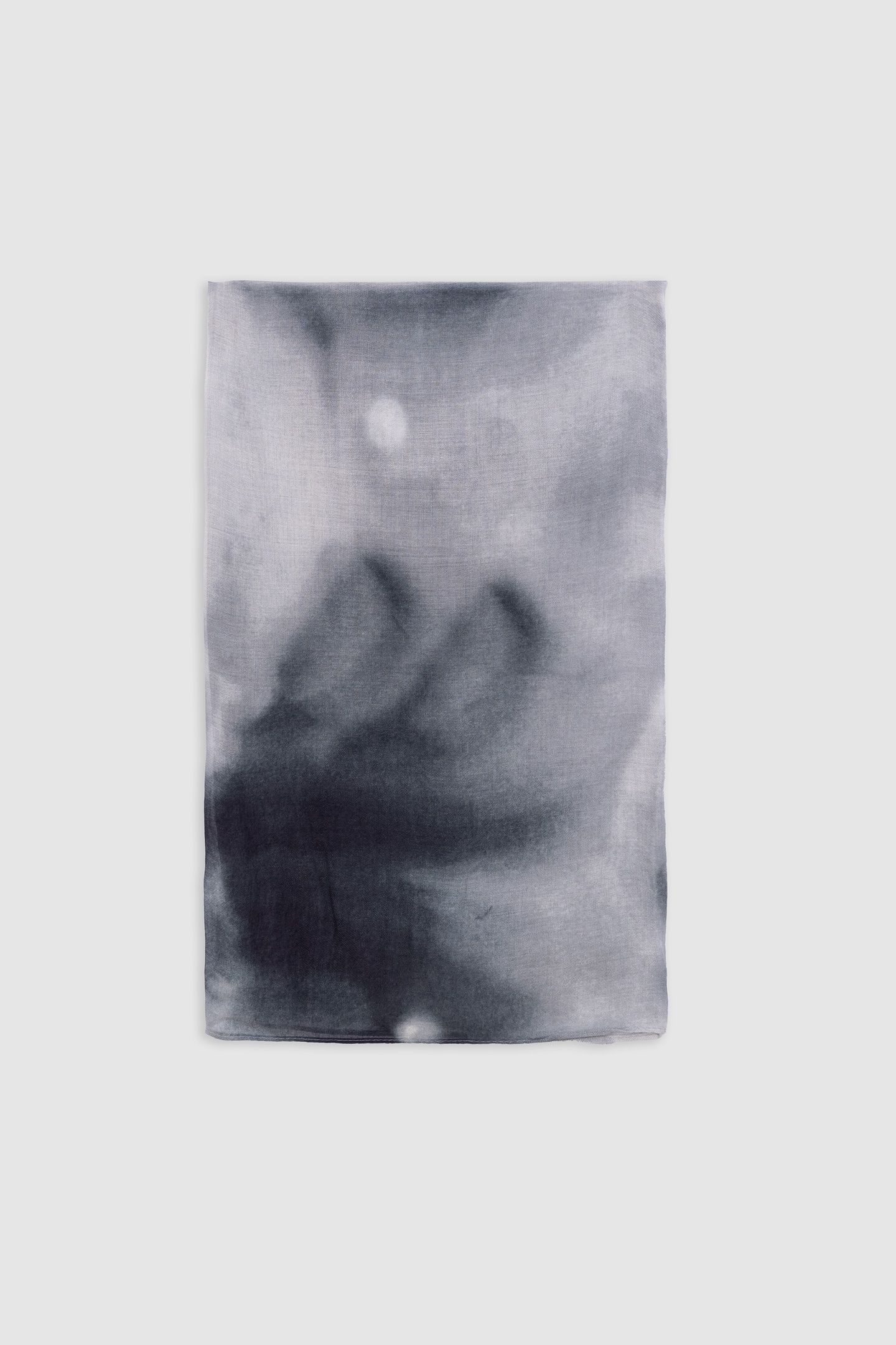 GREY BLUE DEEP-DYE LOOK SCARF 2