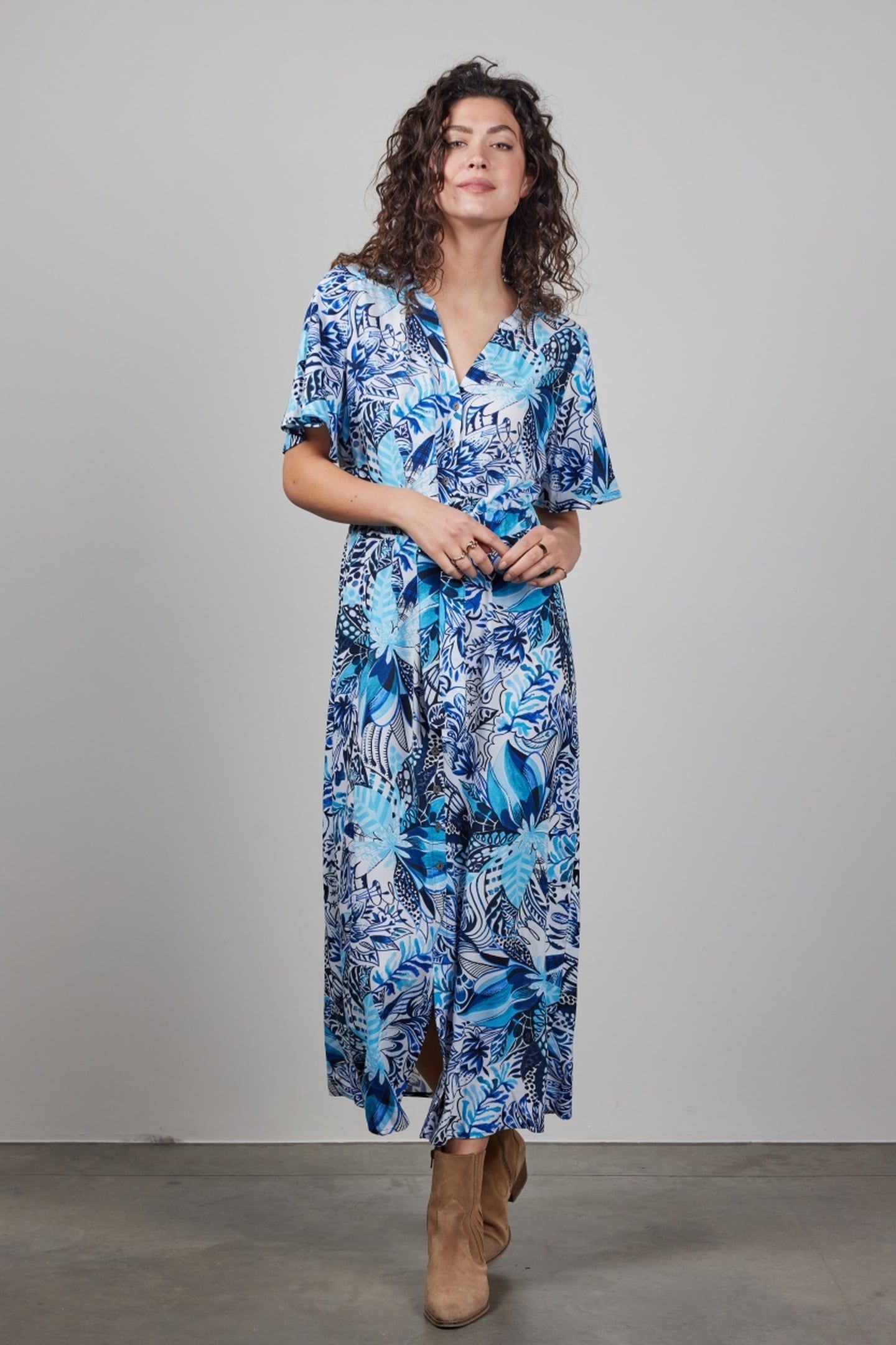 DRESS NOVA IN OFFWHITE WITH BLUE AZUR FUSION PRINT 2