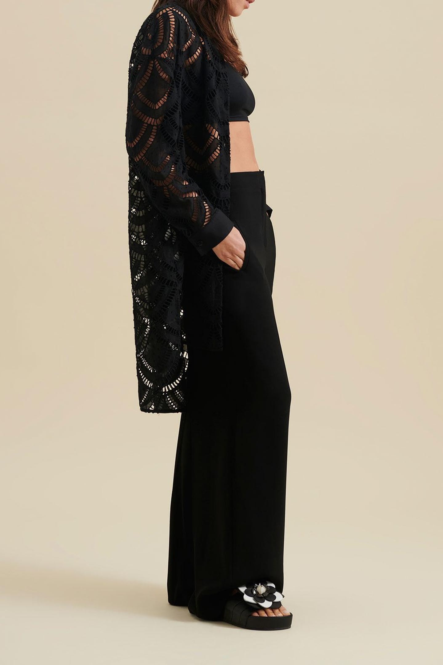 IRAUN BLACK 4