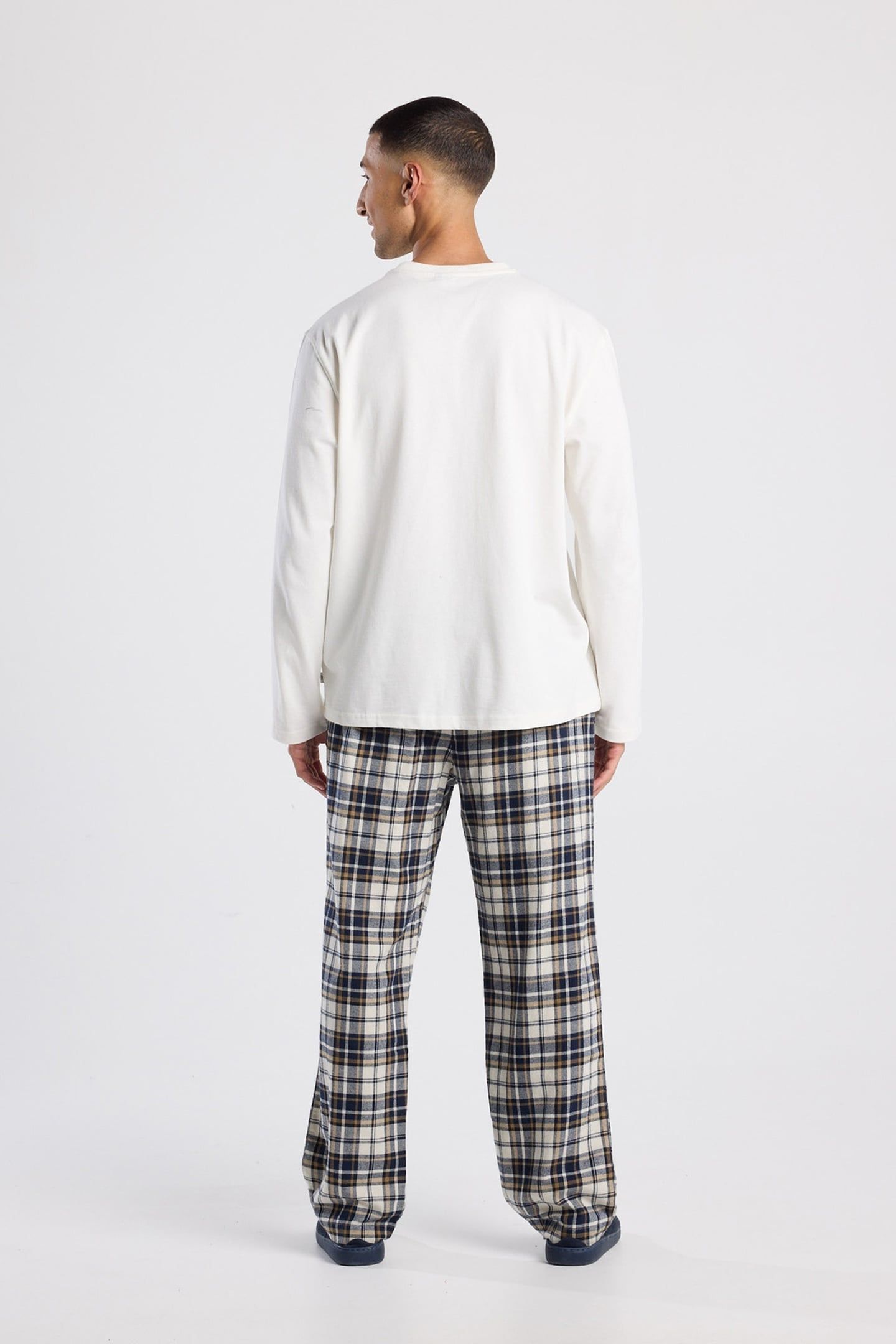 NATHAN NAVY/WHITE 2