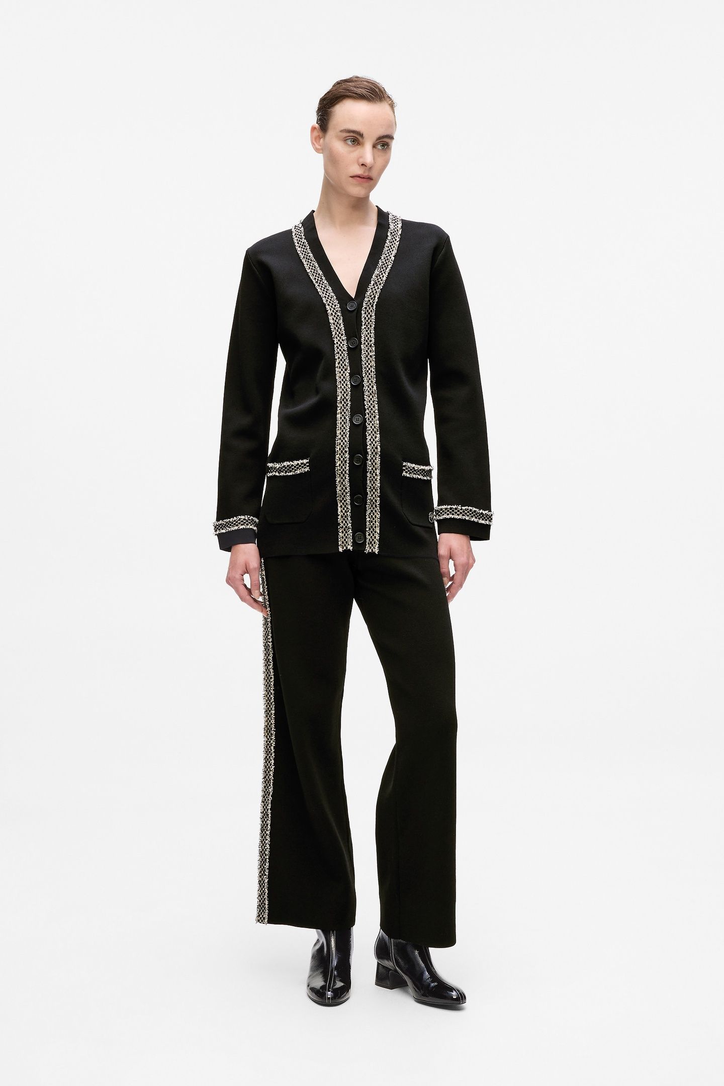 BLACK BOUCLE DETAIL CARDIGAN 2