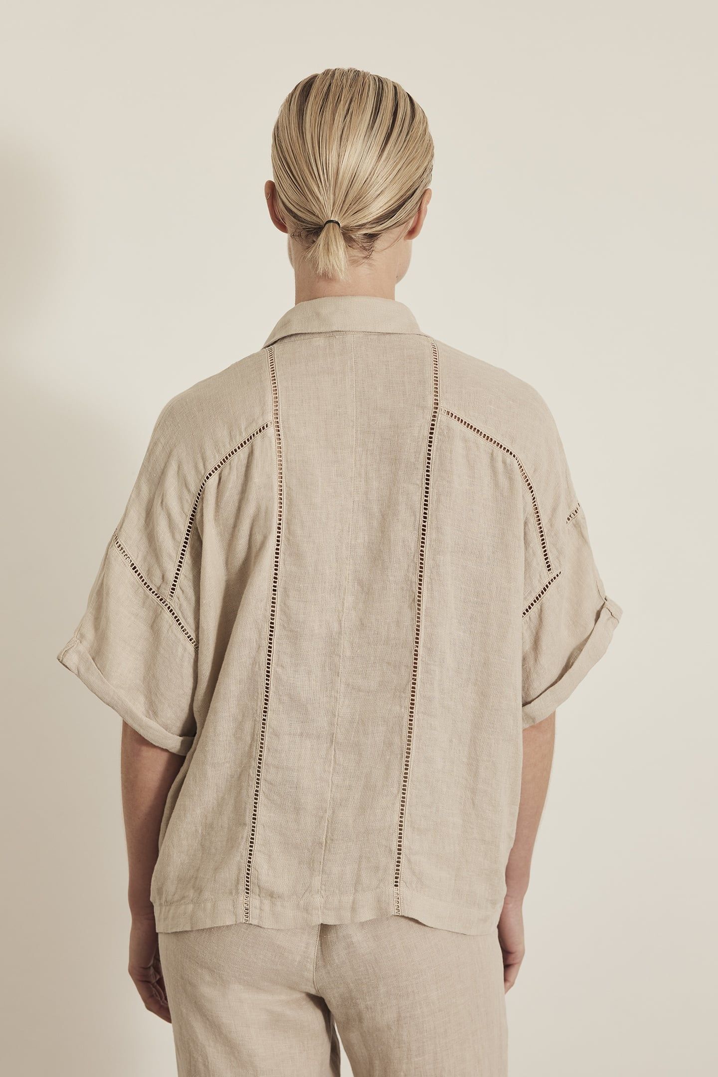 KATE BLOUSE SAND 4