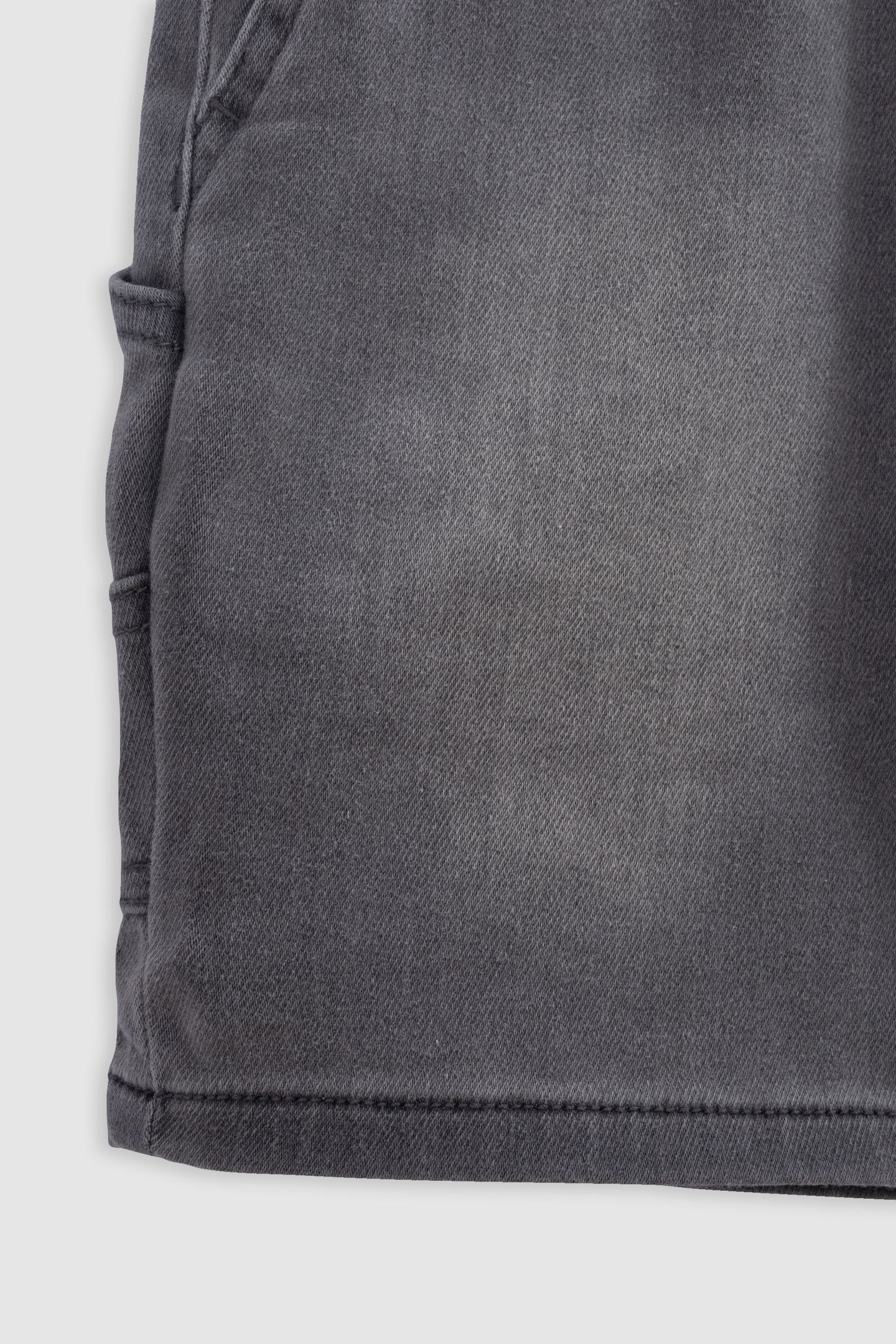 JOGGER LOOSE BERMUDA SHORTS GREY WATERLESS 4