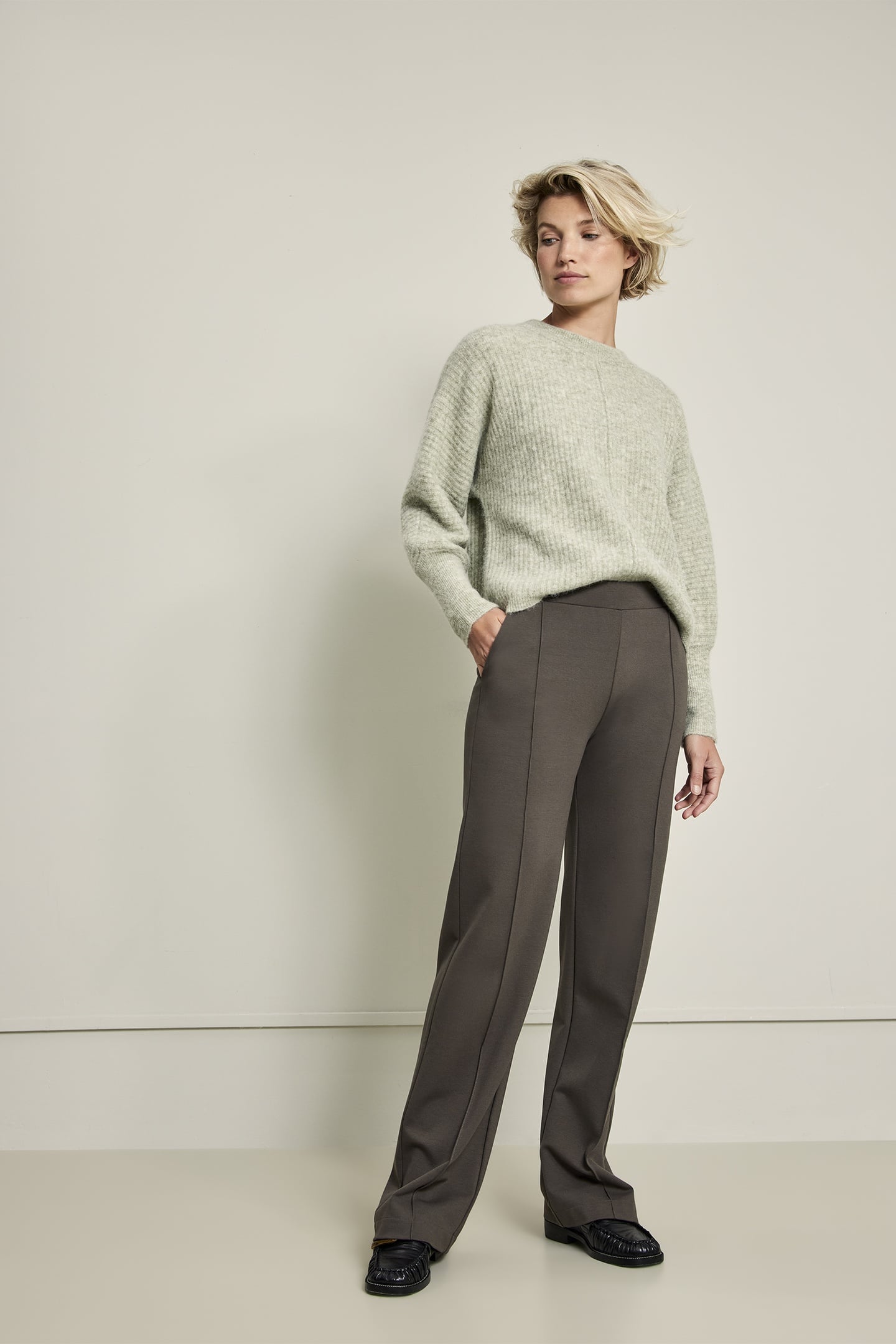 FLOOR PANTS KHAKI 2