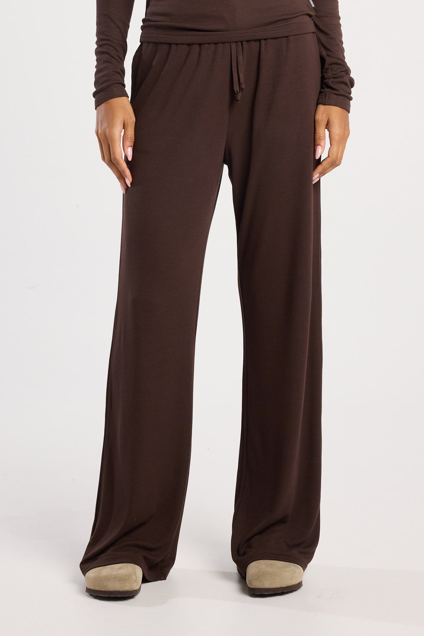 CHLOE DARK BROWN 1