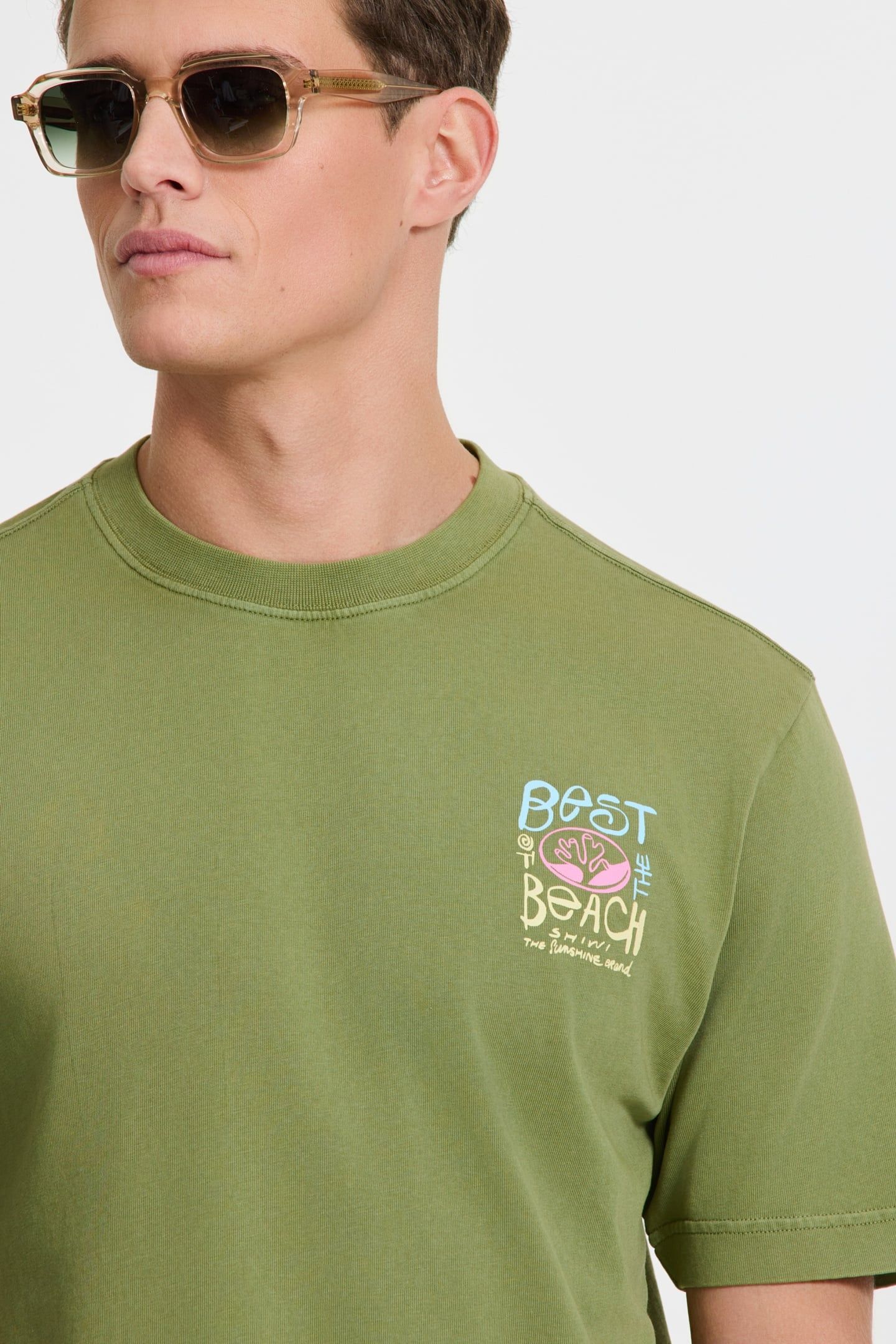 FINN RELAXED T-SHIRT BEST OF THE BEACH GREEN FERN 10