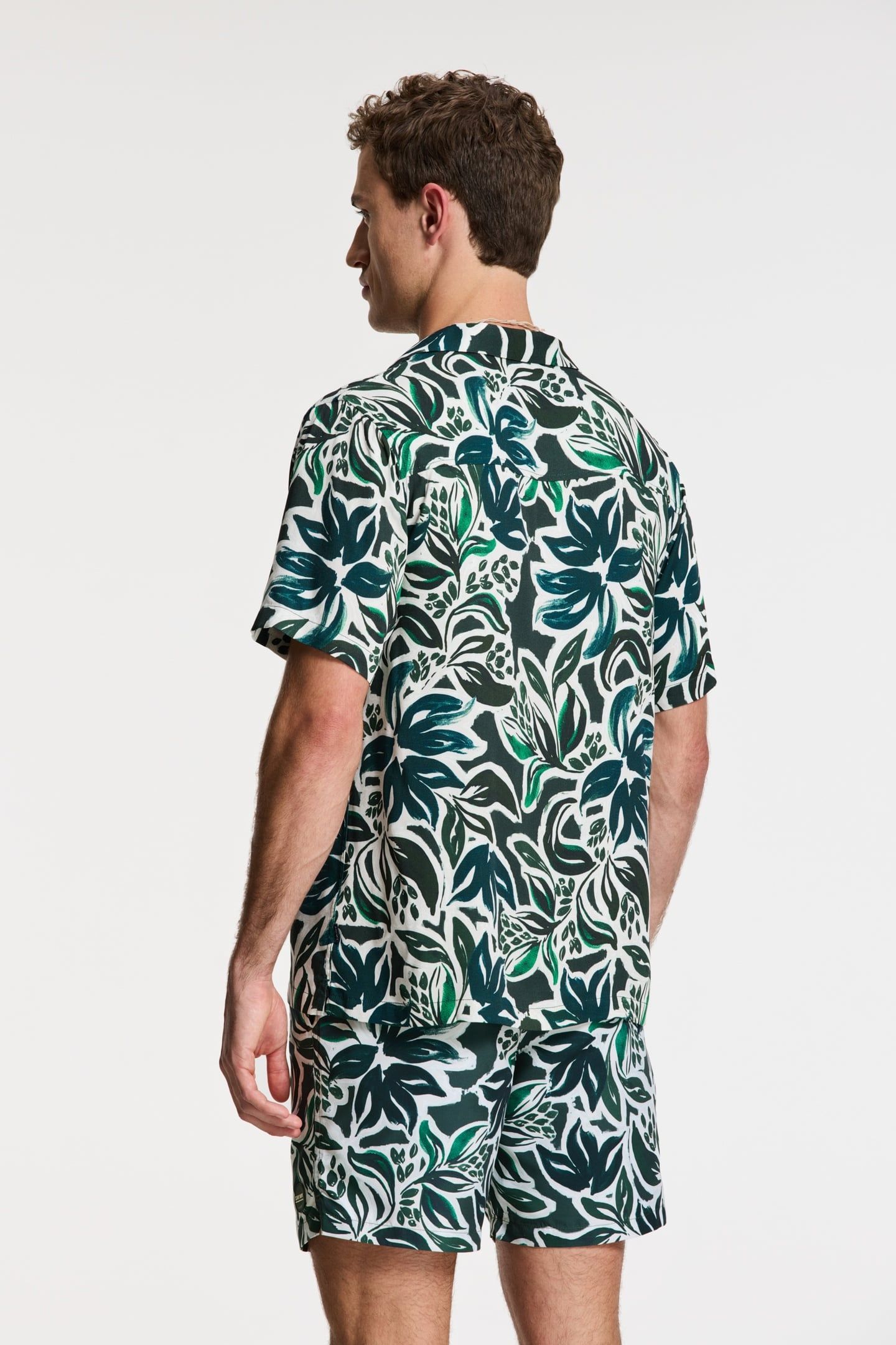 VIC SHORT SLEEVE SHIRT FLORAL LEAFS GREEN FLORAL LEAVES 5