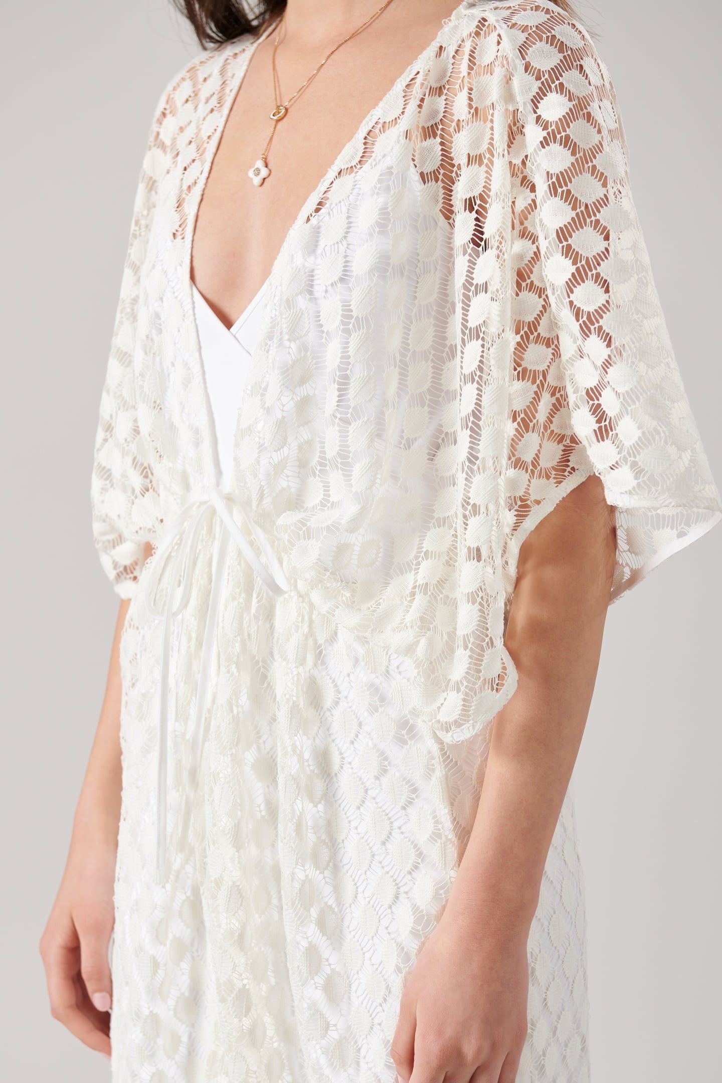 CASTA MOON WHITE 3