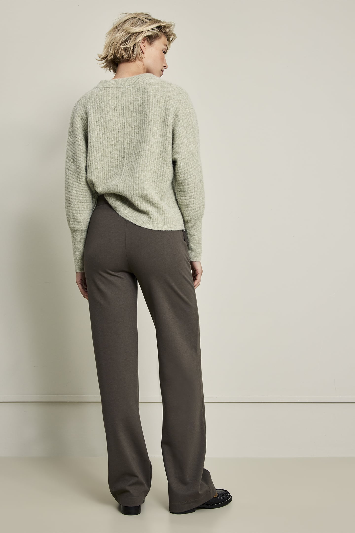FLOOR PANTS KHAKI 4