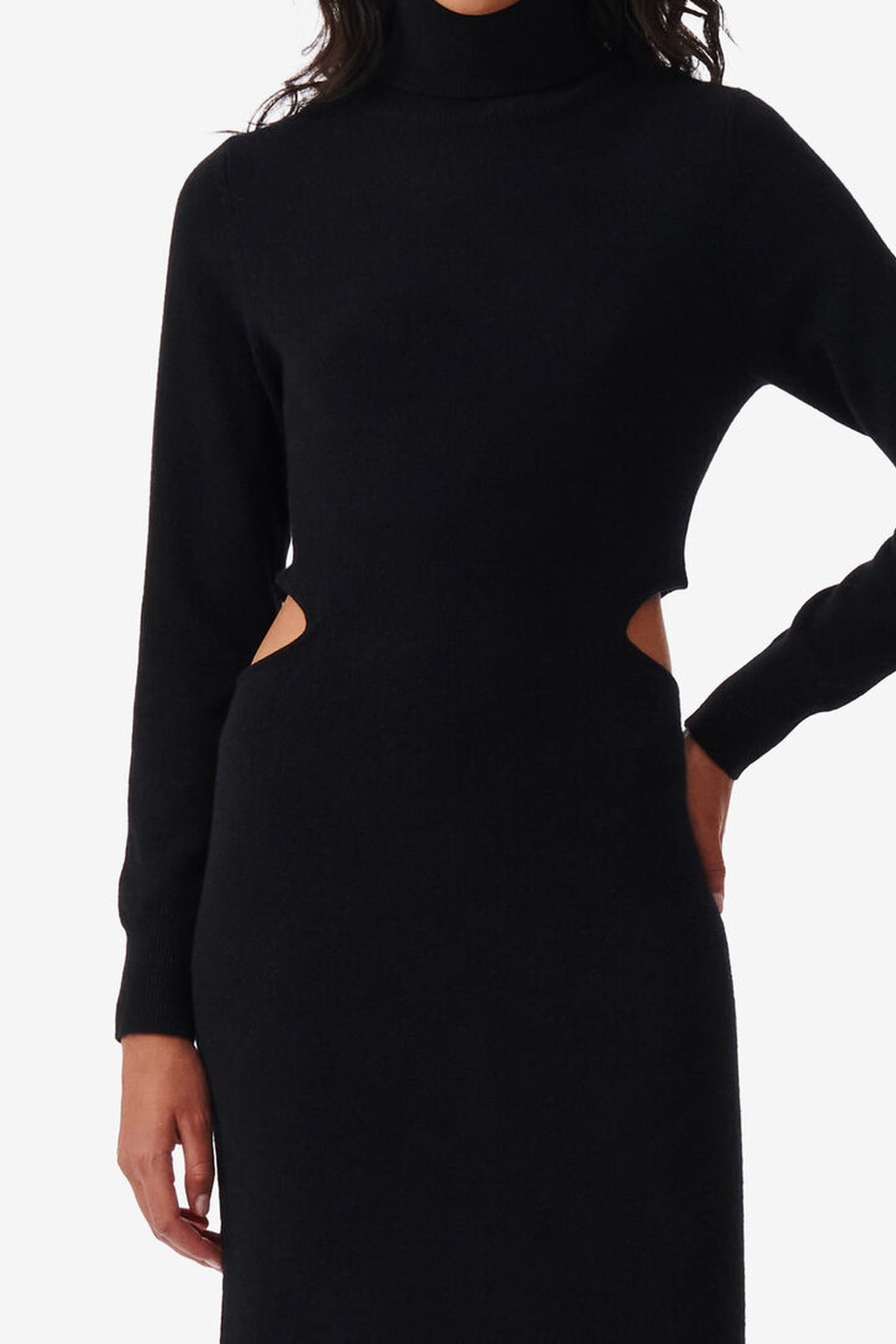 ISAO DRESS BLACK 2